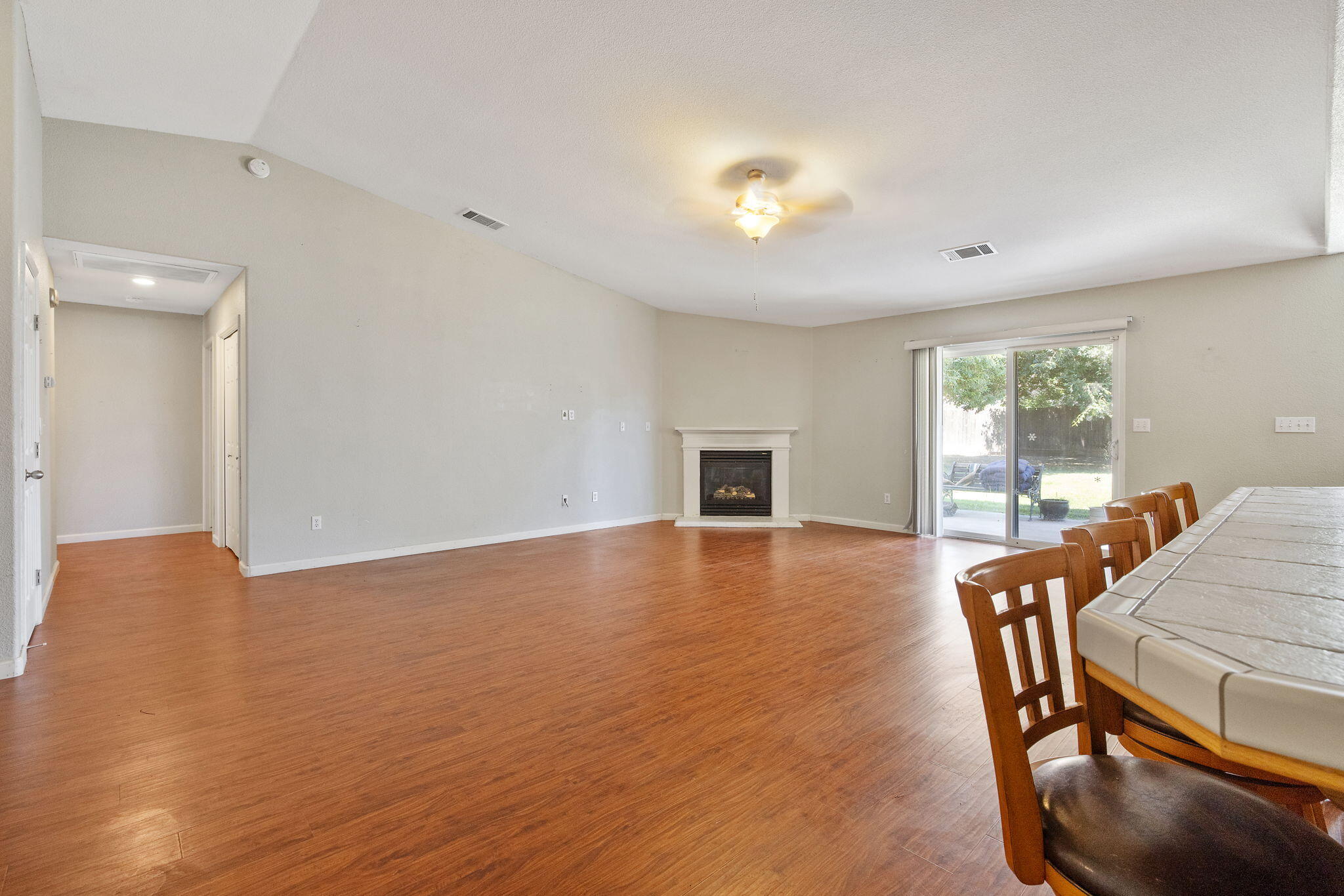 4036 E Harvard Ave, Visalia, CA 93292