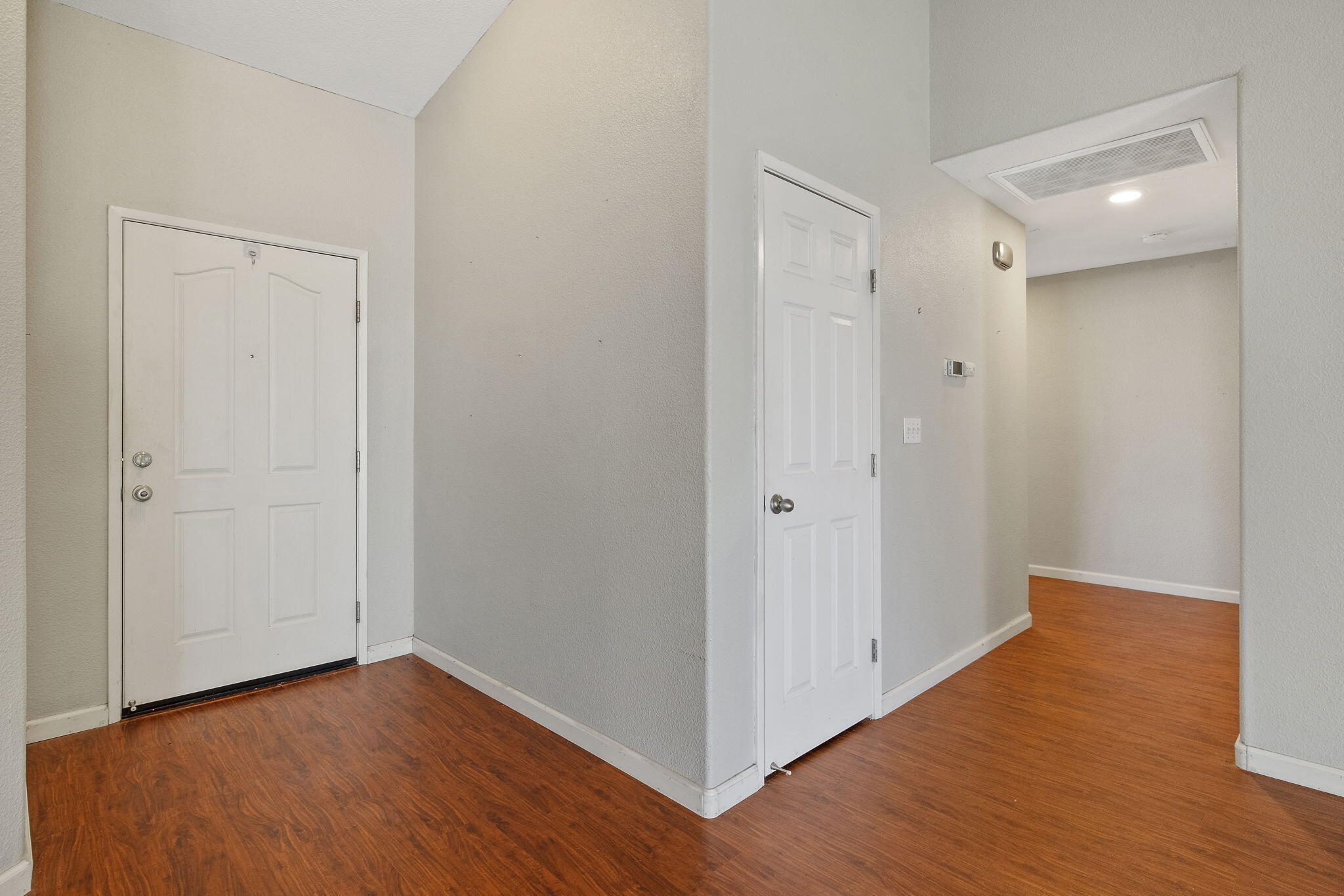 4036 E Harvard Ave, Visalia, CA 93292