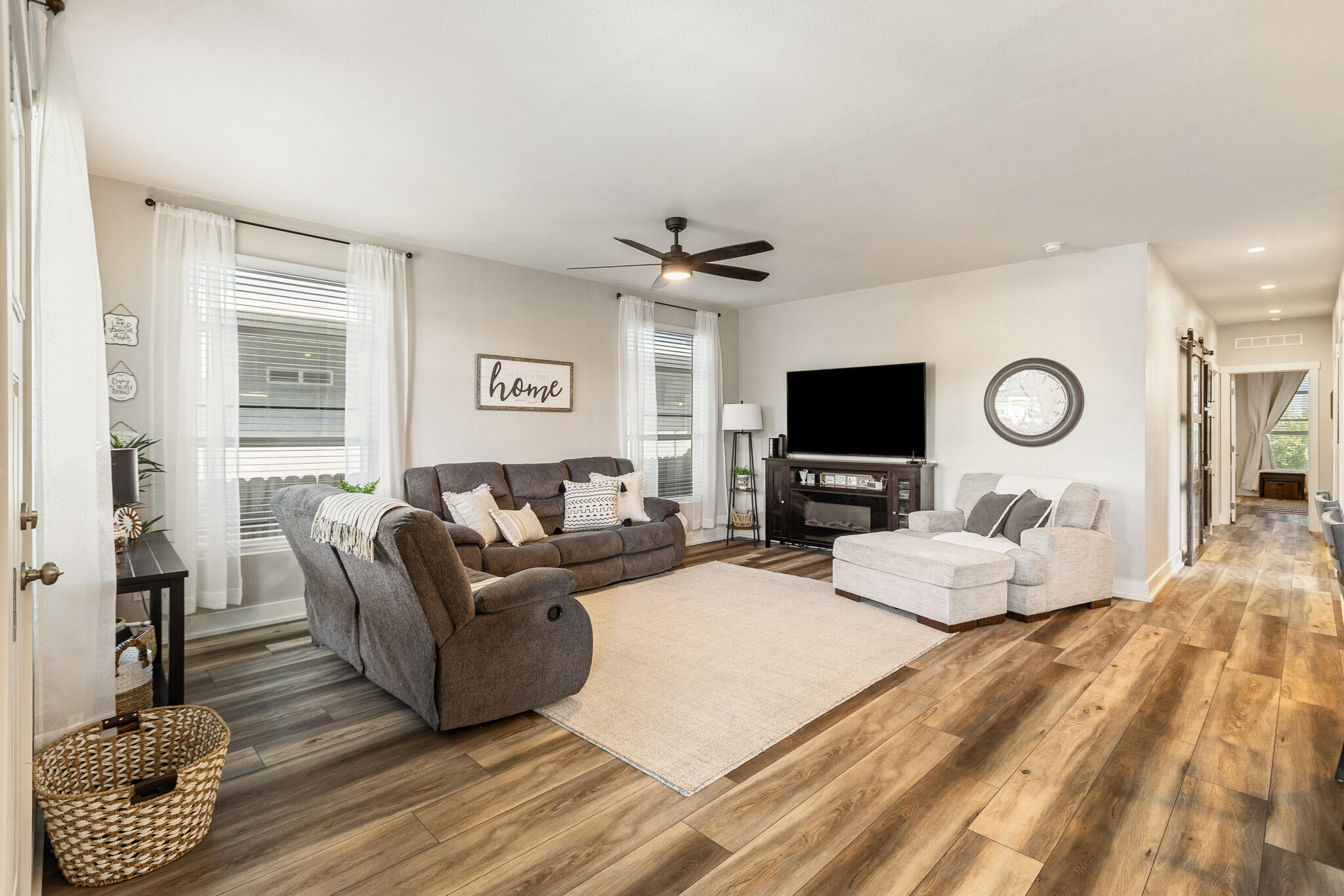 100 S Westwood St #146, Porterville, CA 93257