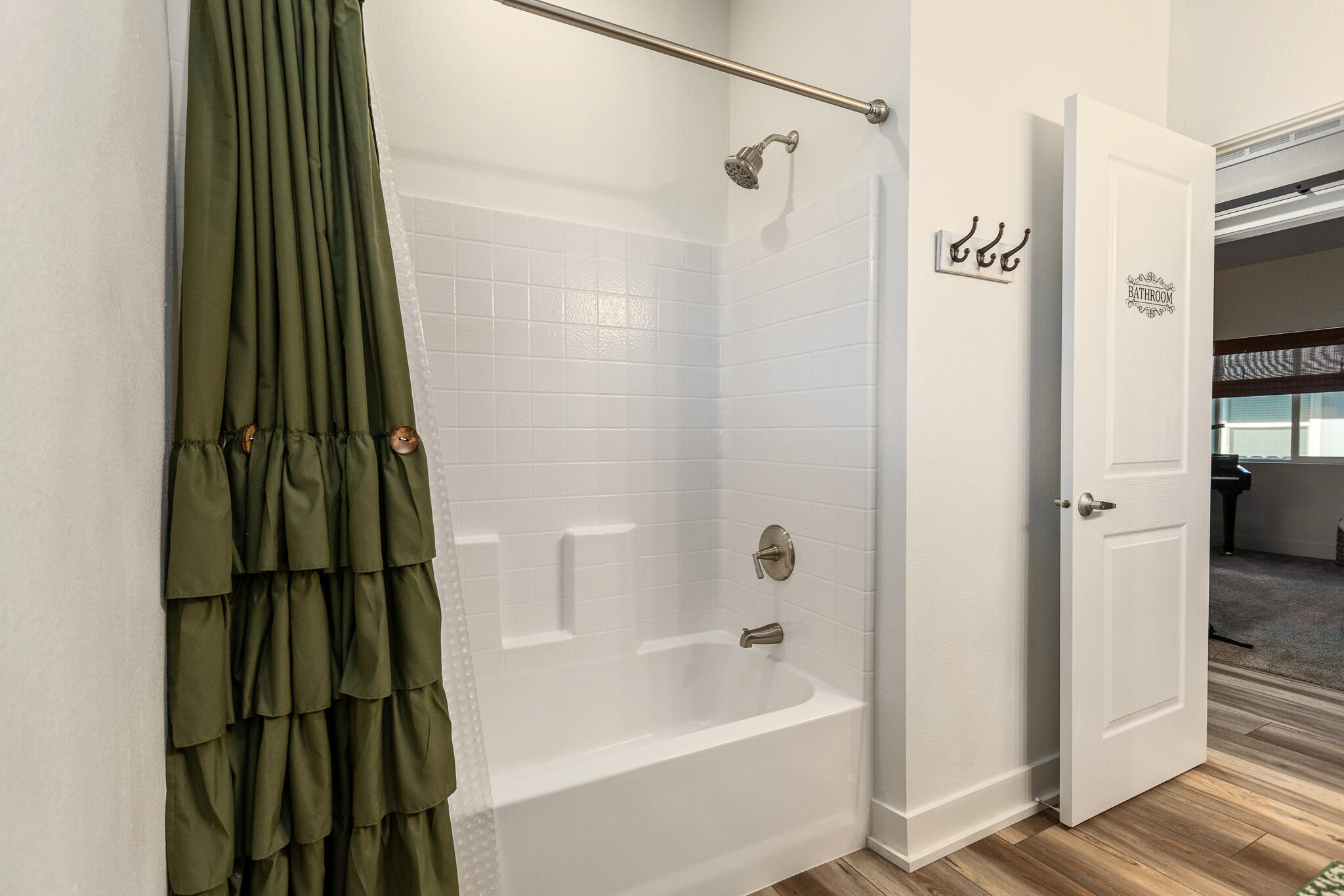 100 S Westwood St #146, Porterville, CA 93257