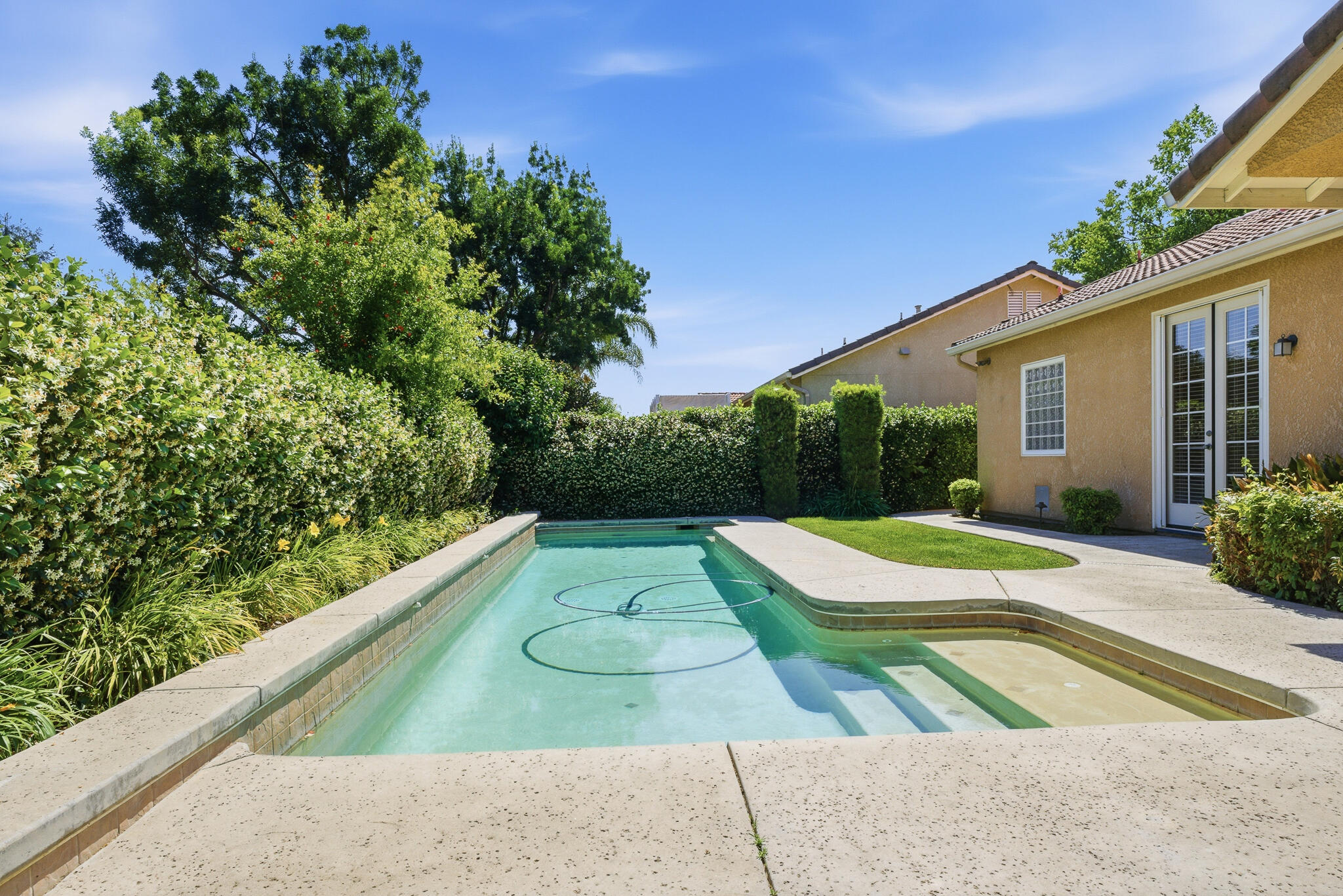 1738 Malvasia Ave, Tulare, CA 93274