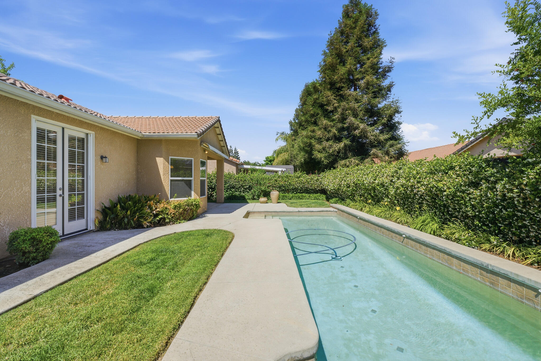 1738 Malvasia Ave, Tulare, CA 93274