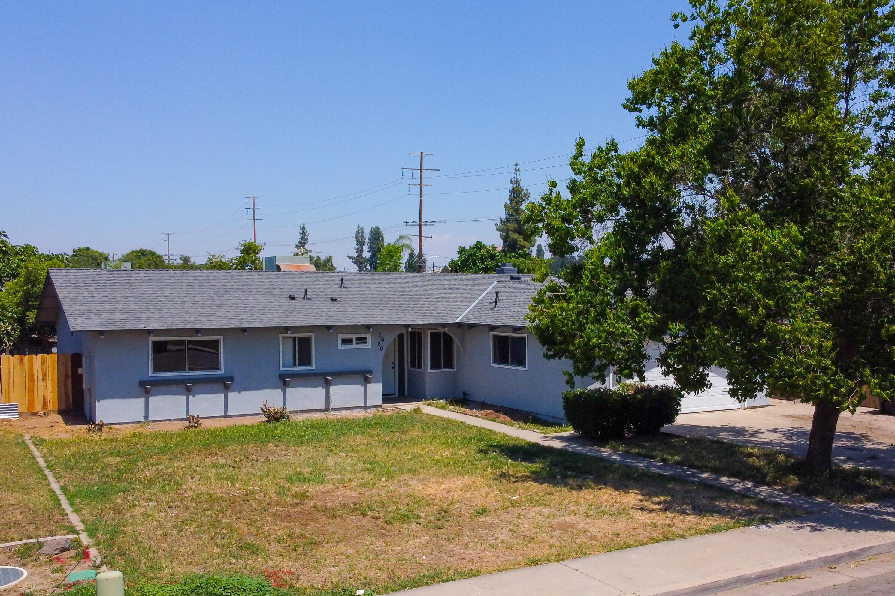1620 W Grand Ave, Porterville, CA 93257