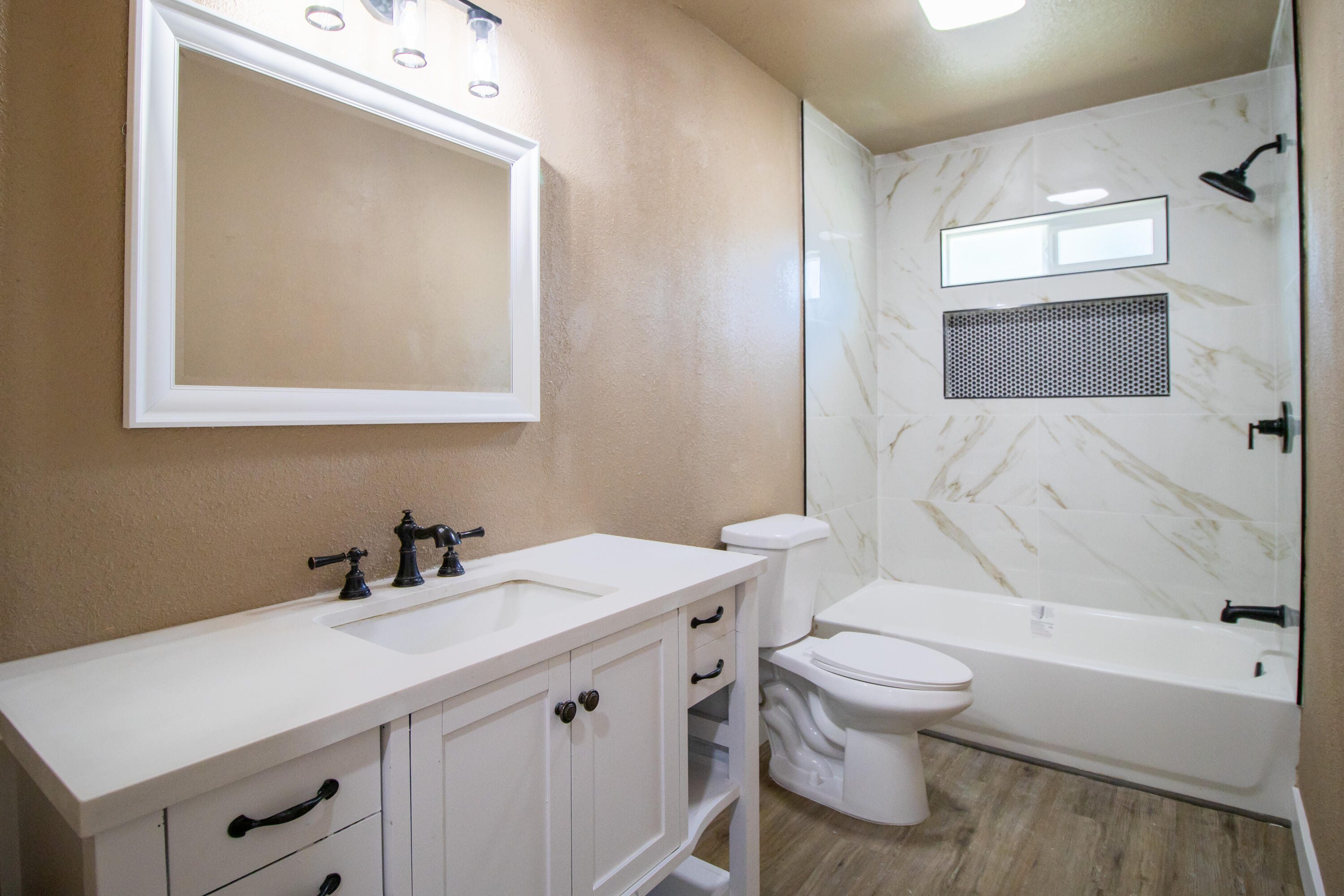 1620 W Grand Ave, Porterville, CA 93257
