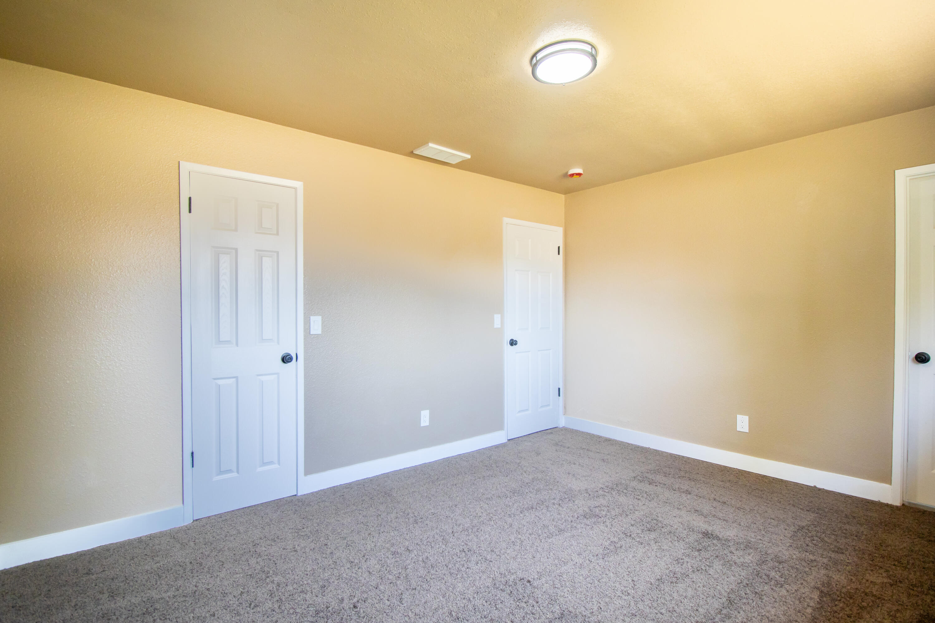 1620 W Grand Ave, Porterville, CA 93257
