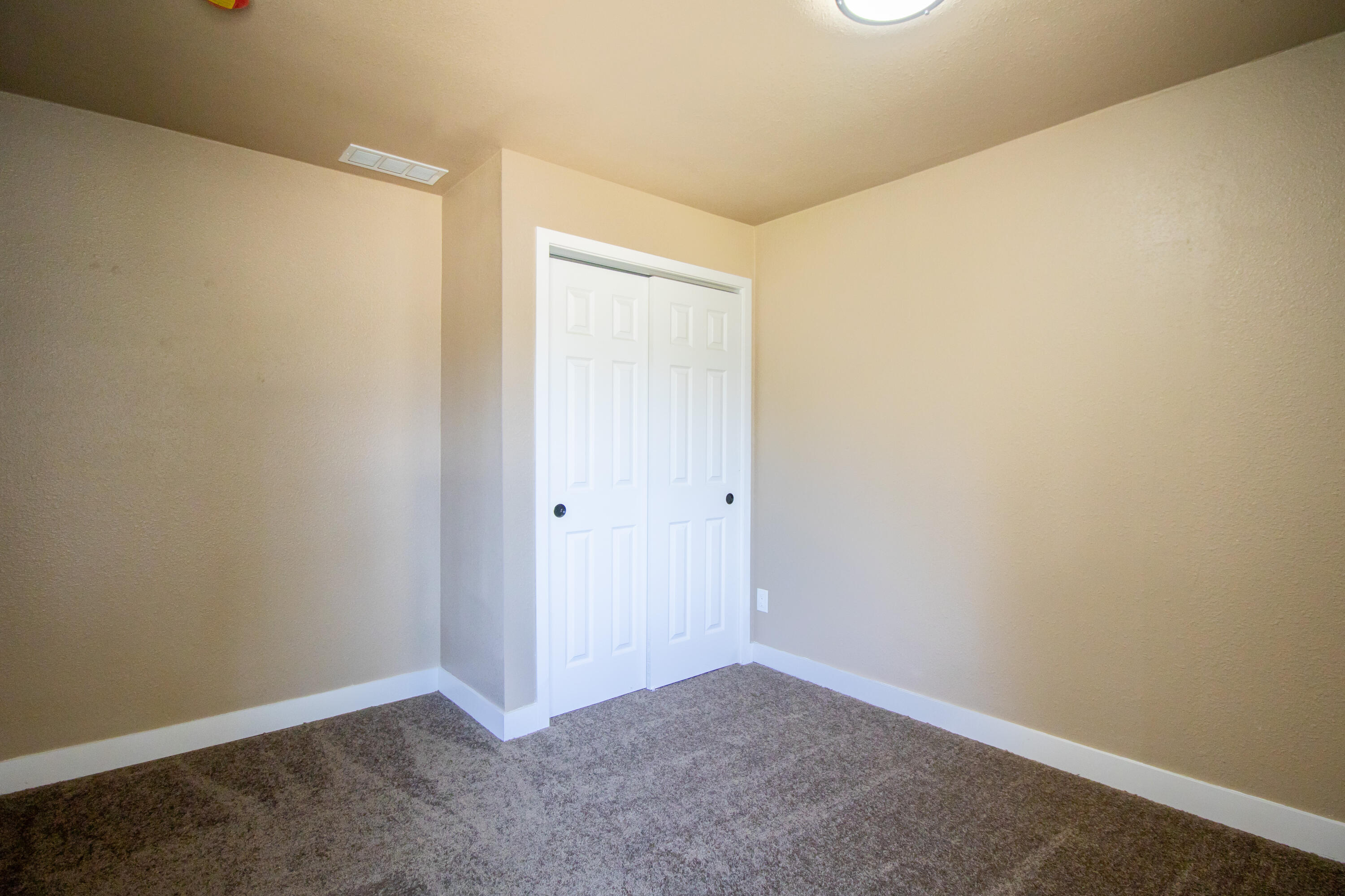 1620 W Grand Ave, Porterville, CA 93257