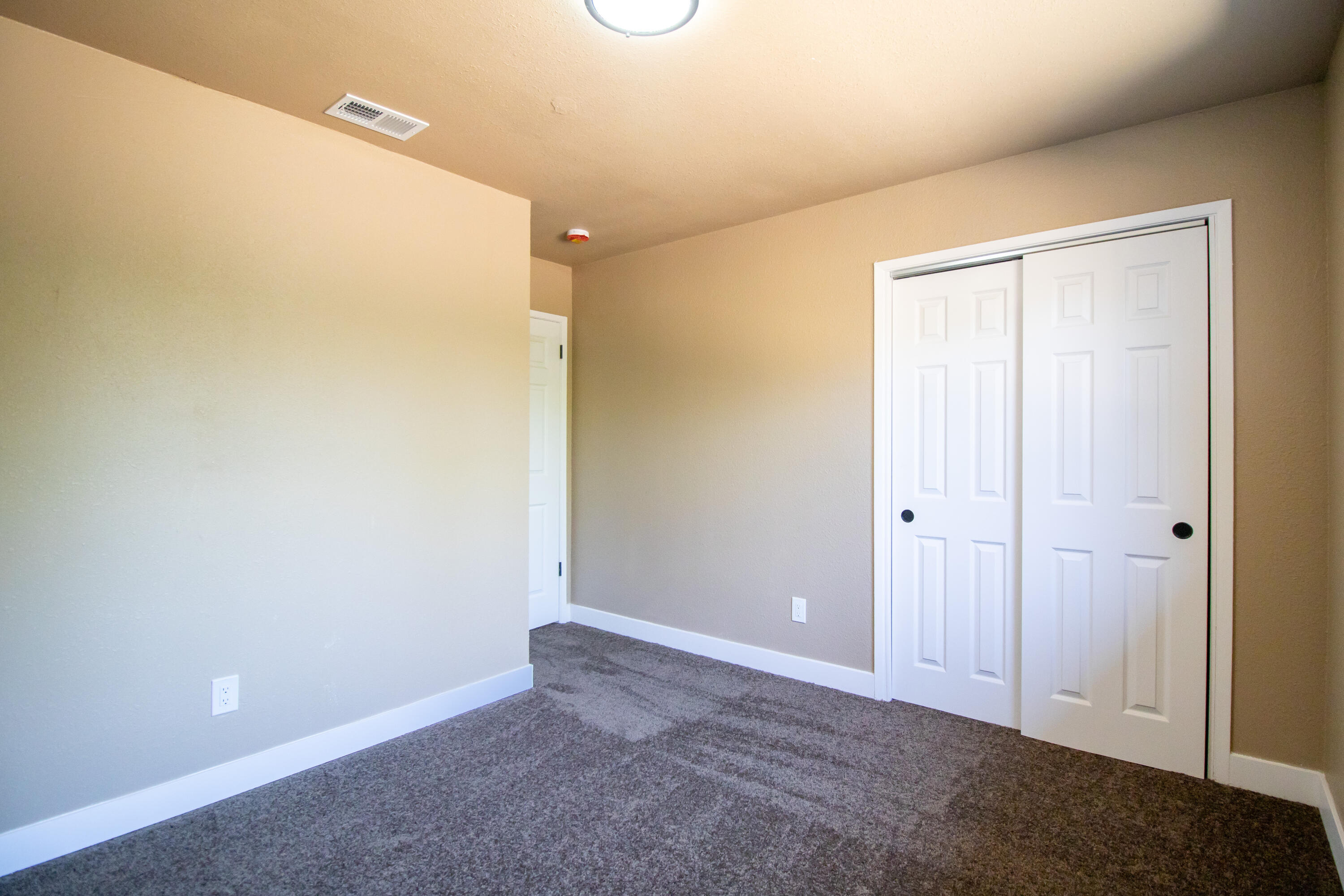 1620 W Grand Ave, Porterville, CA 93257