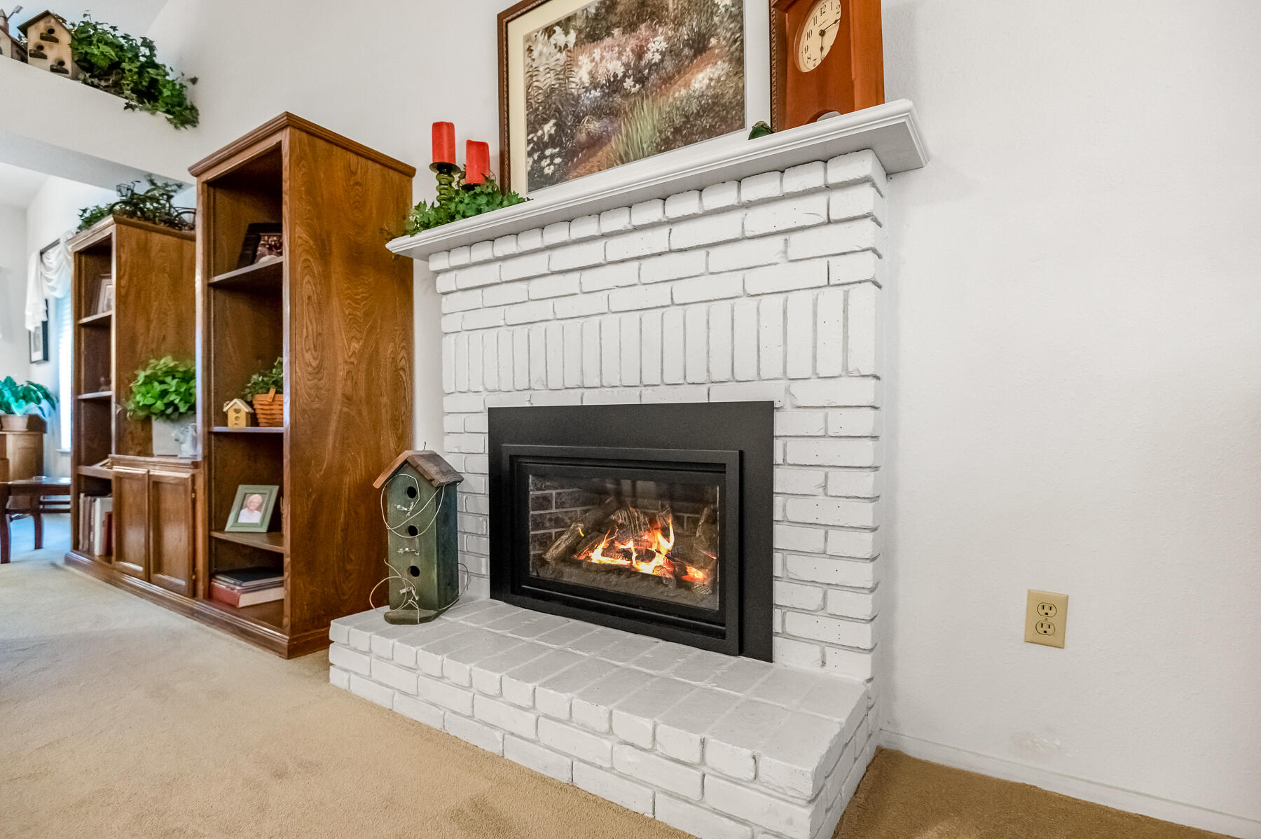 5937 W Feemster Ave, Visalia, CA 93277