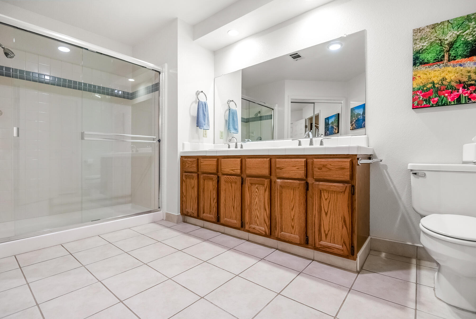 5937 W Feemster Ave, Visalia, CA 93277