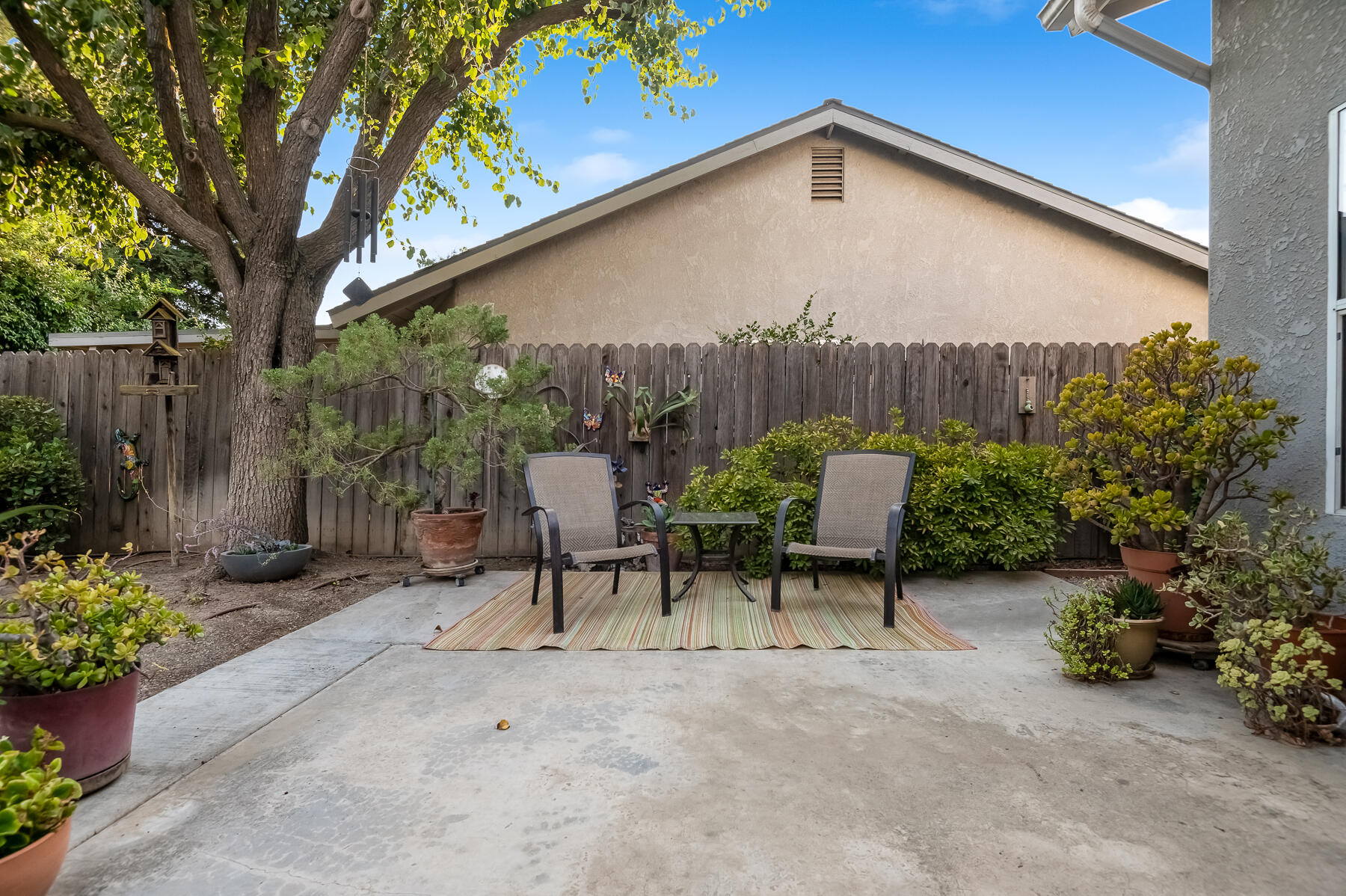 5937 W Feemster Ave, Visalia, CA 93277