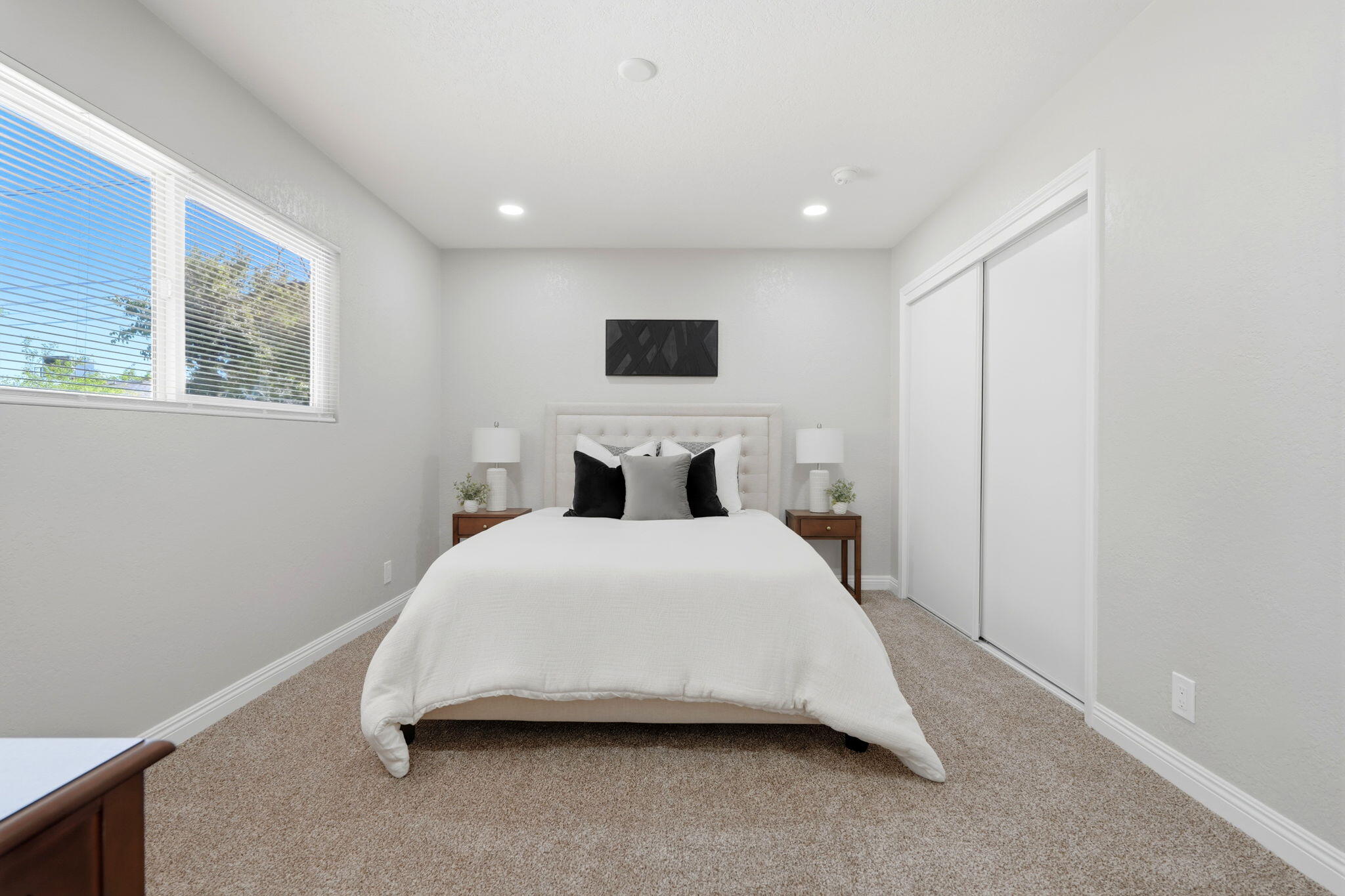 2245 E Lemmon Way, Hanford, CA 93230