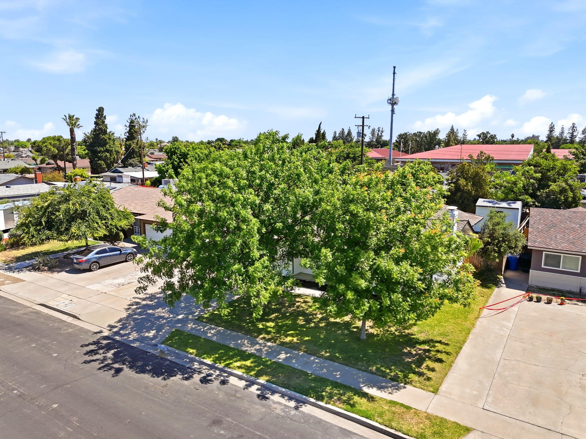 2245 E Lemmon Way, Hanford, CA 93230