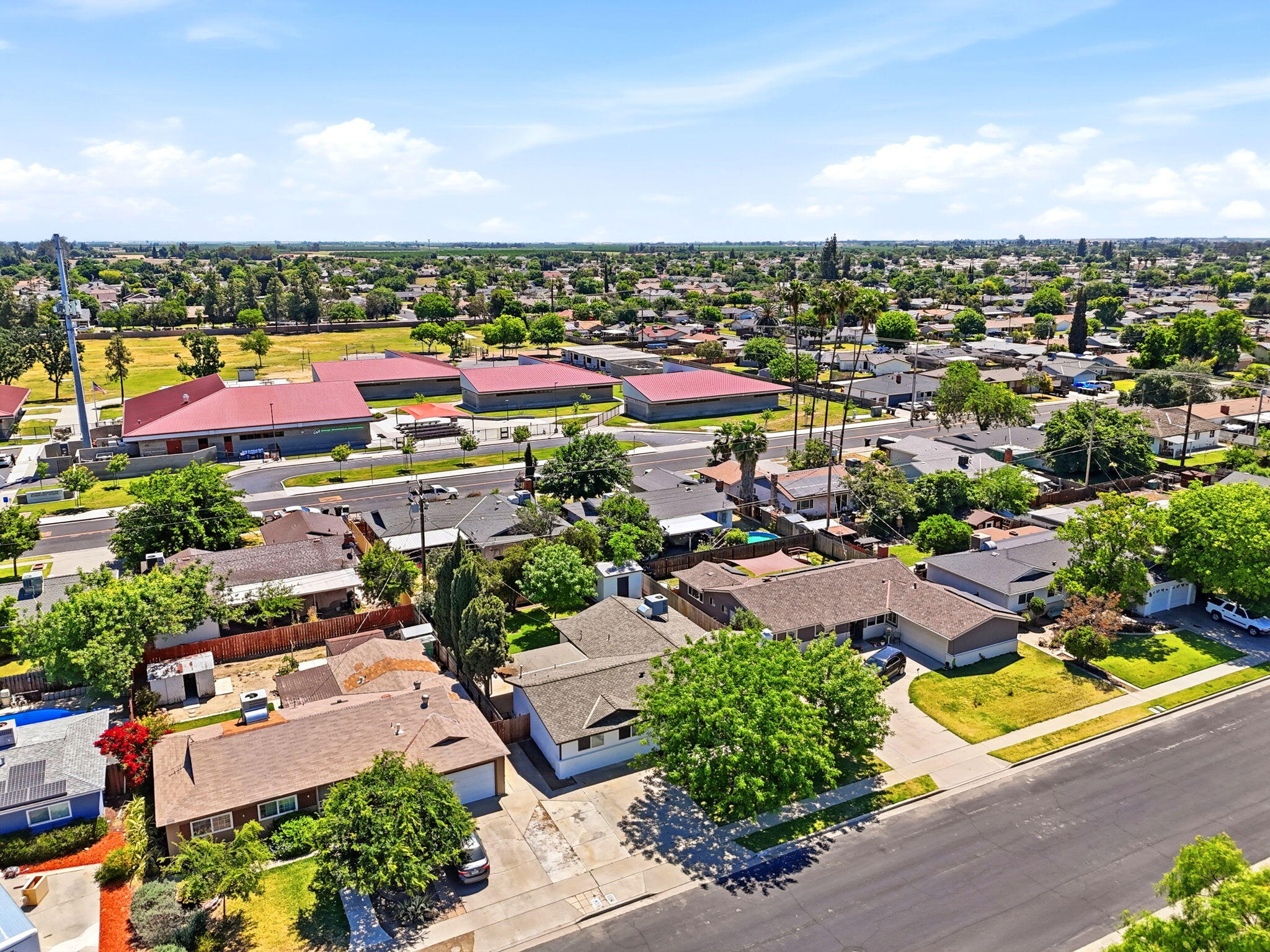 2245 E Lemmon Way, Hanford, CA 93230