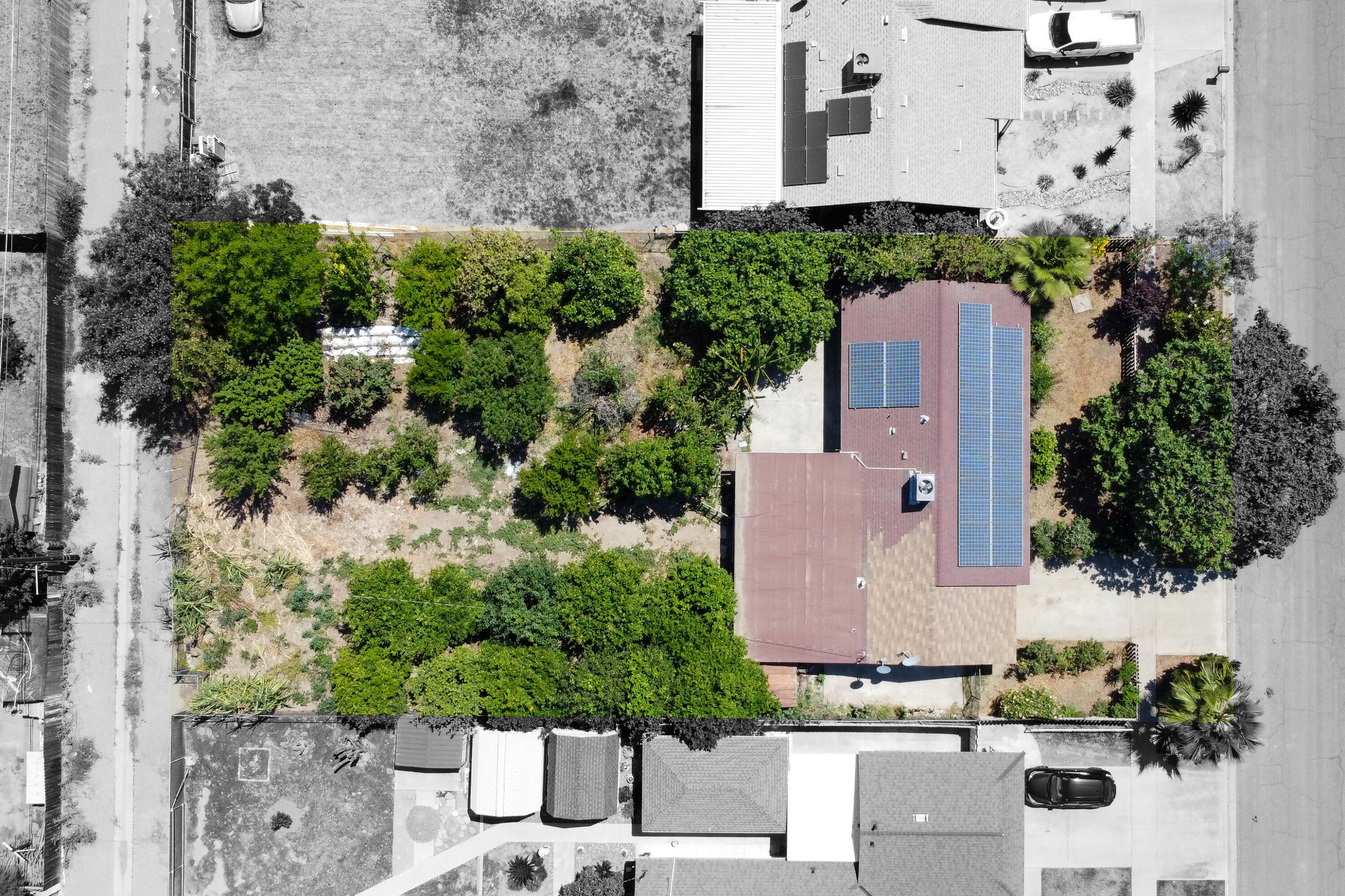 842 S P St, Tulare, CA 93274
