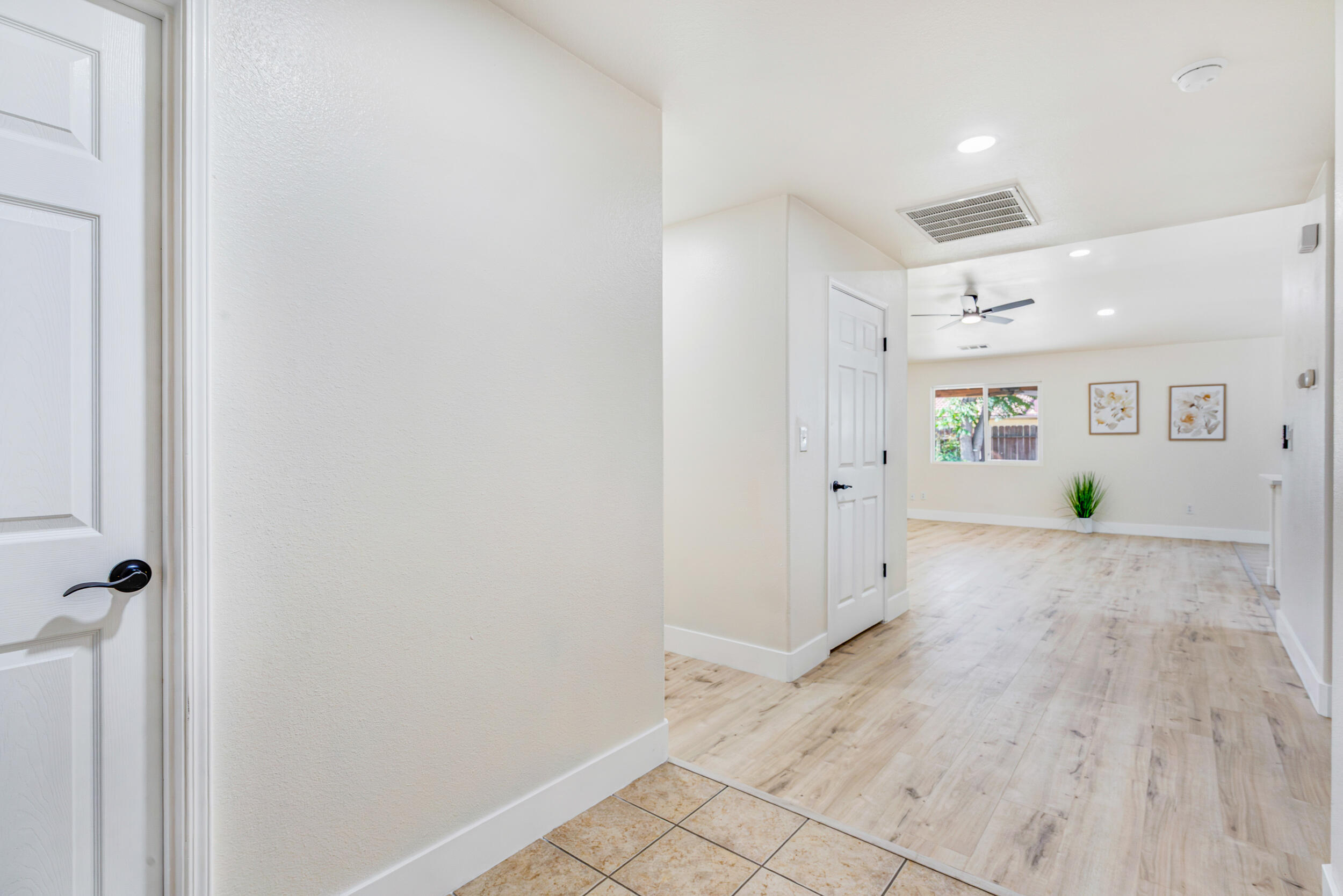 1912 Santa Maria Ave, Porterville, CA 93257