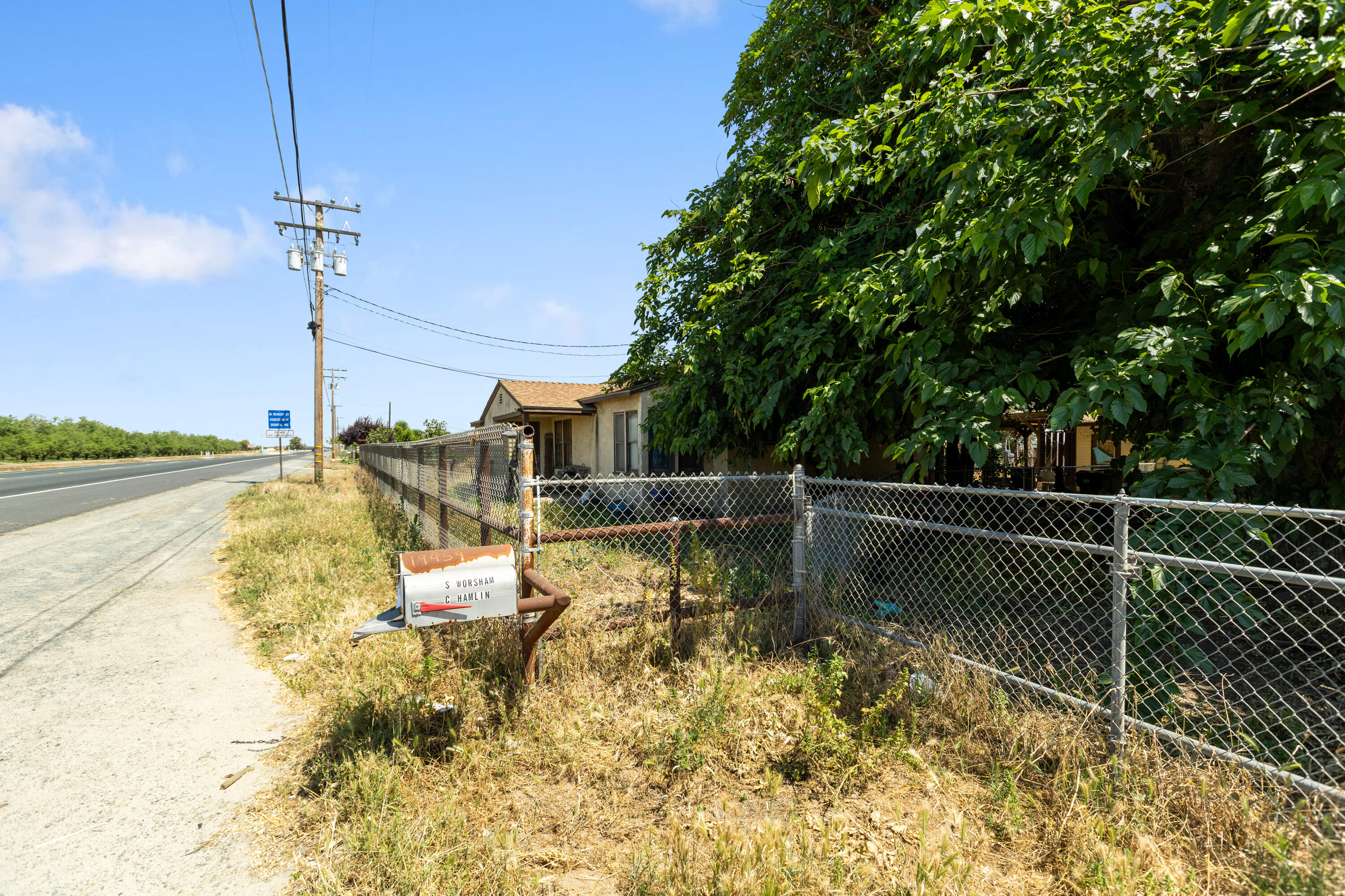19459 Avenue 144, Porterville, CA 93257