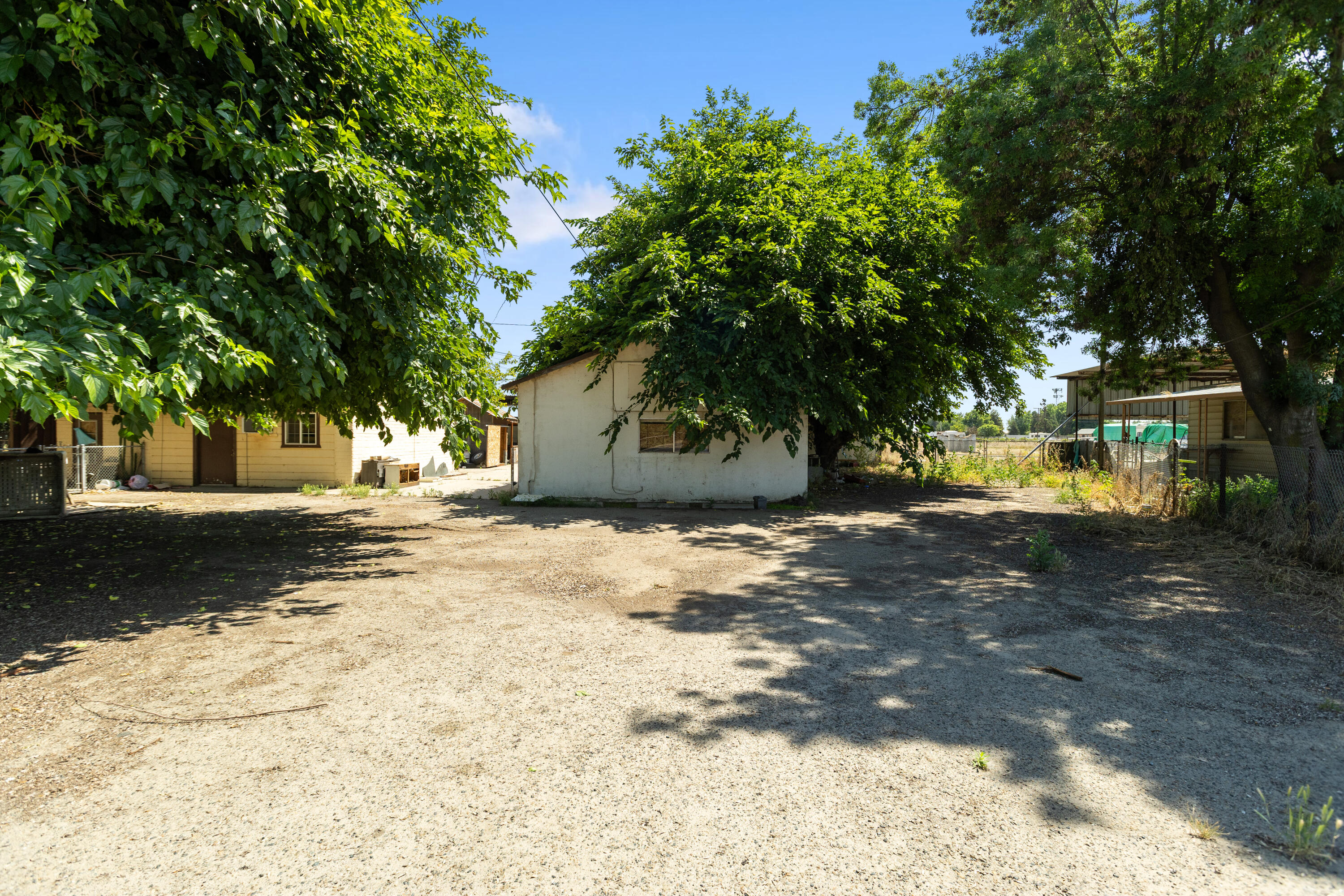19459 Avenue 144, Porterville, CA 93257