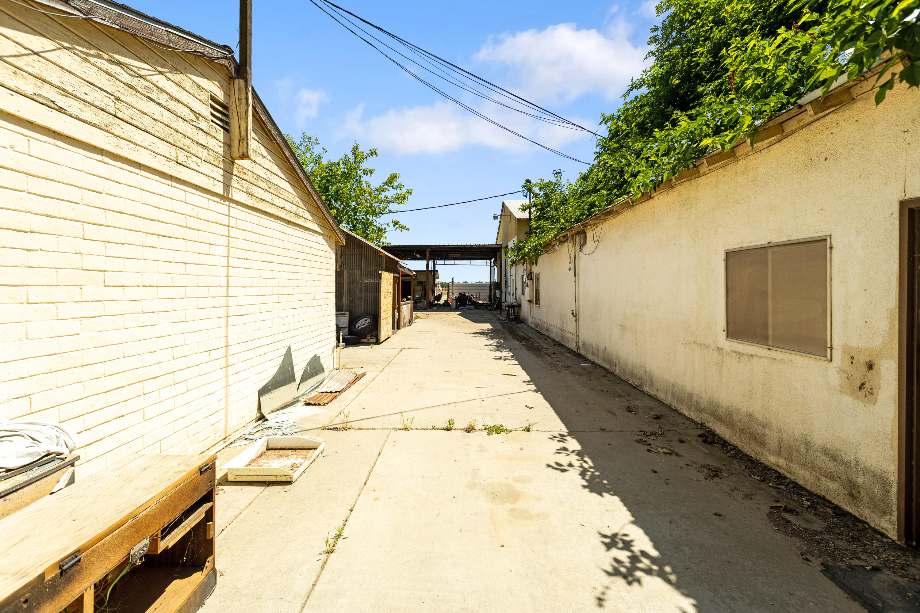 19459 Avenue 144, Porterville, CA 93257