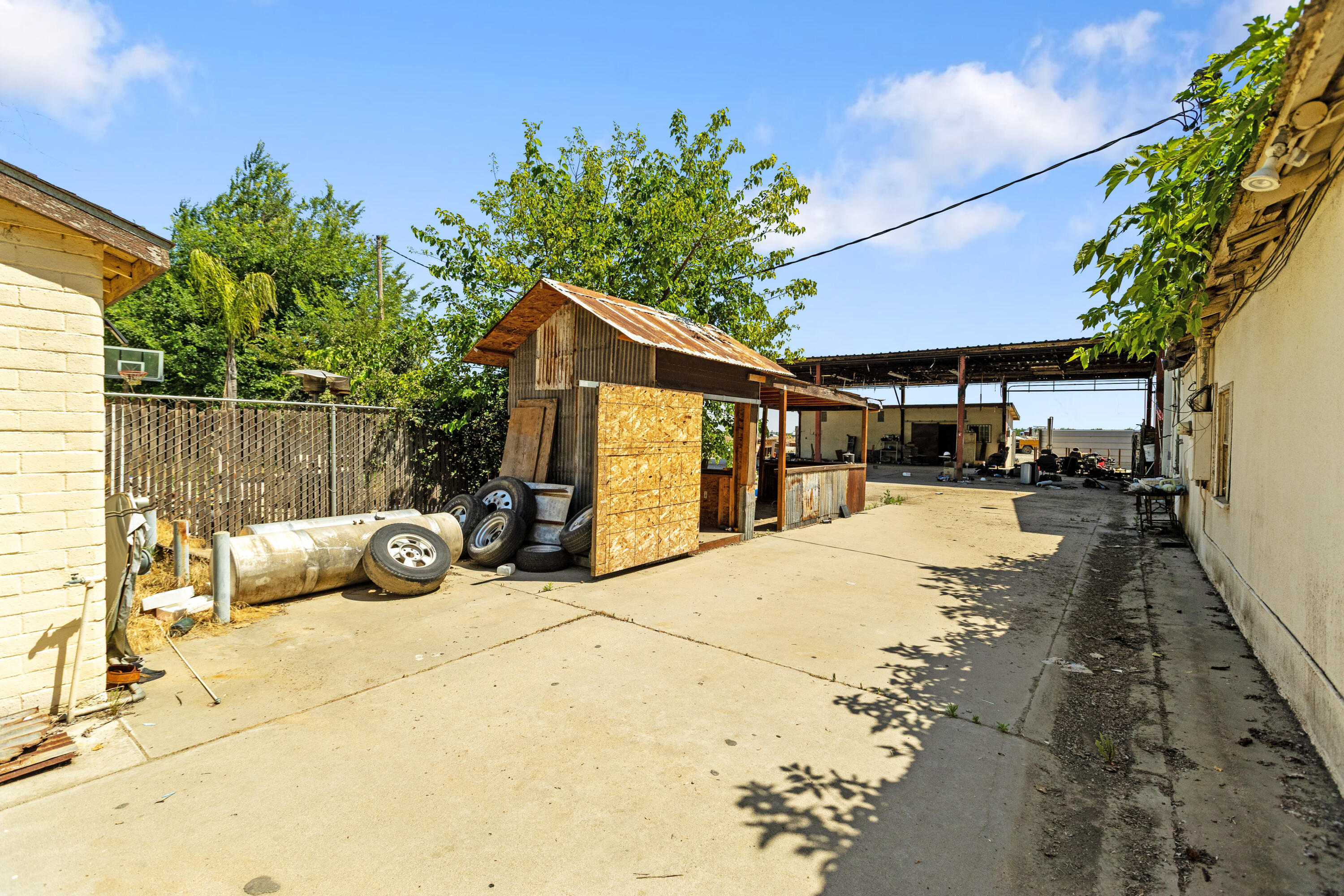 19459 Avenue 144, Porterville, CA 93257