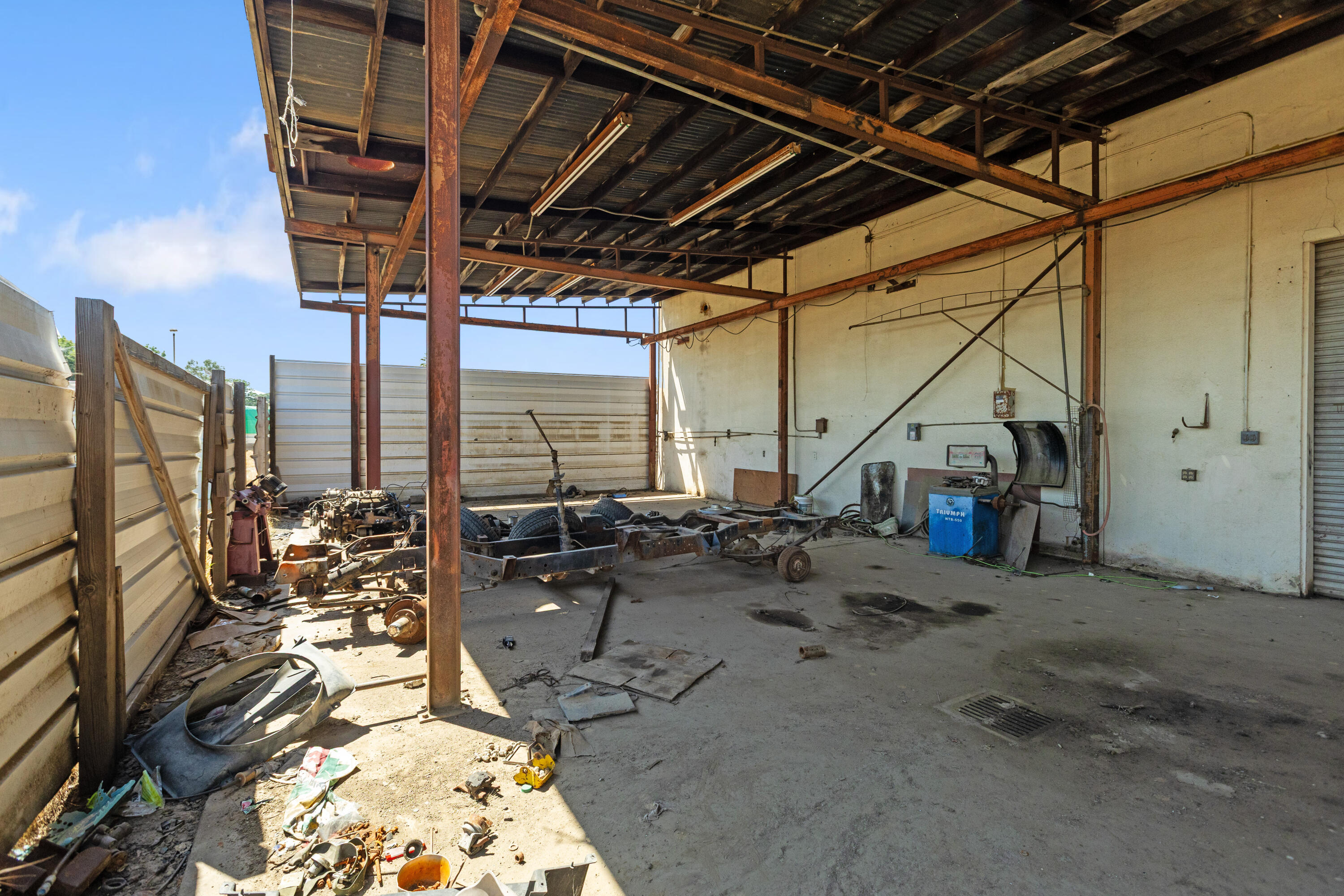 19459 Avenue 144, Porterville, CA 93257