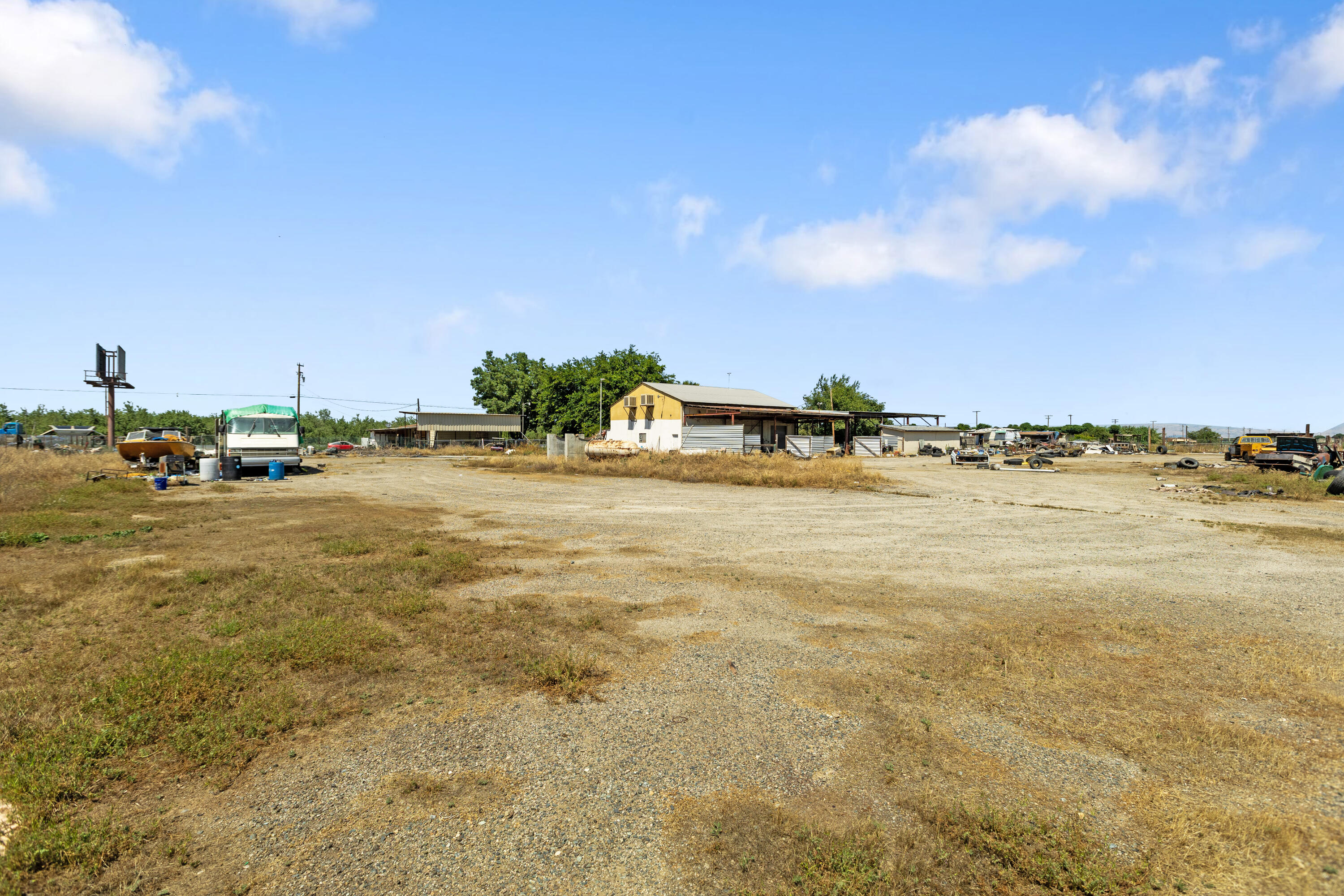 19459 Avenue 144, Porterville, CA 93257