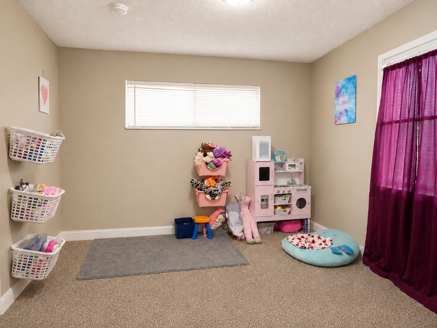 106 E Mountain View Ave, Porterville, CA 93257
