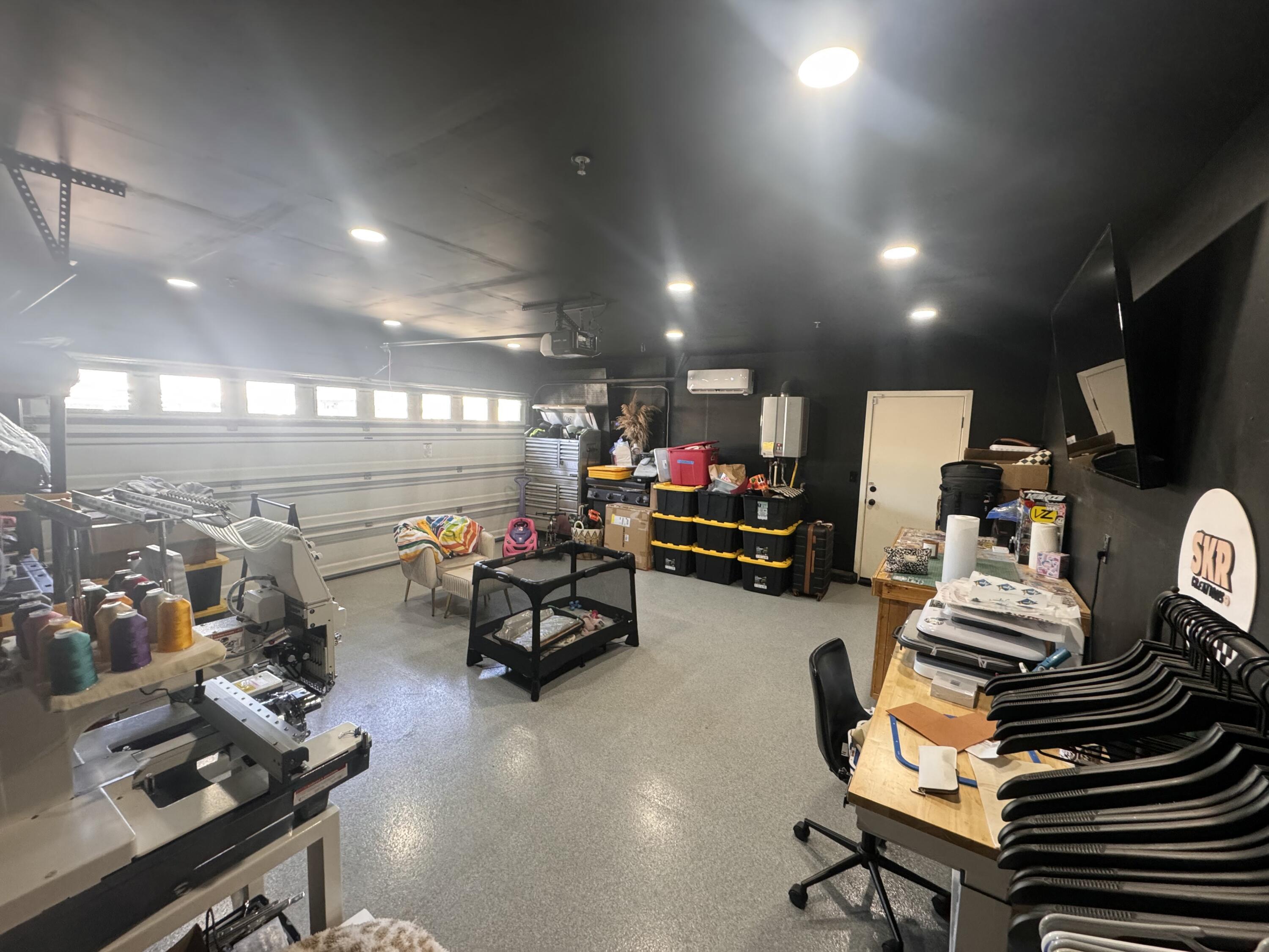 2611 S Spruce St, Visalia, CA 93292