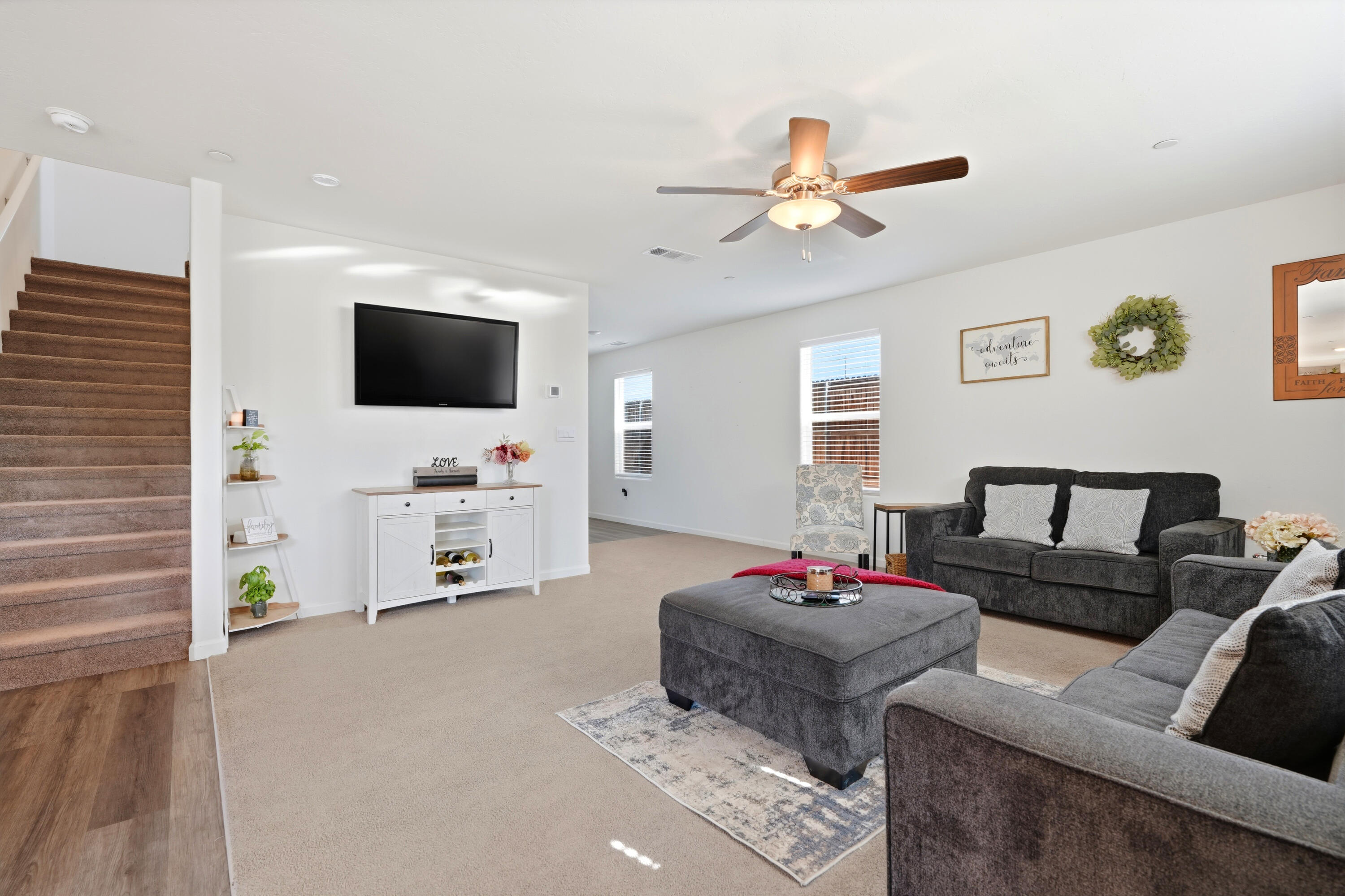 401 River St, Tulare, CA 93274