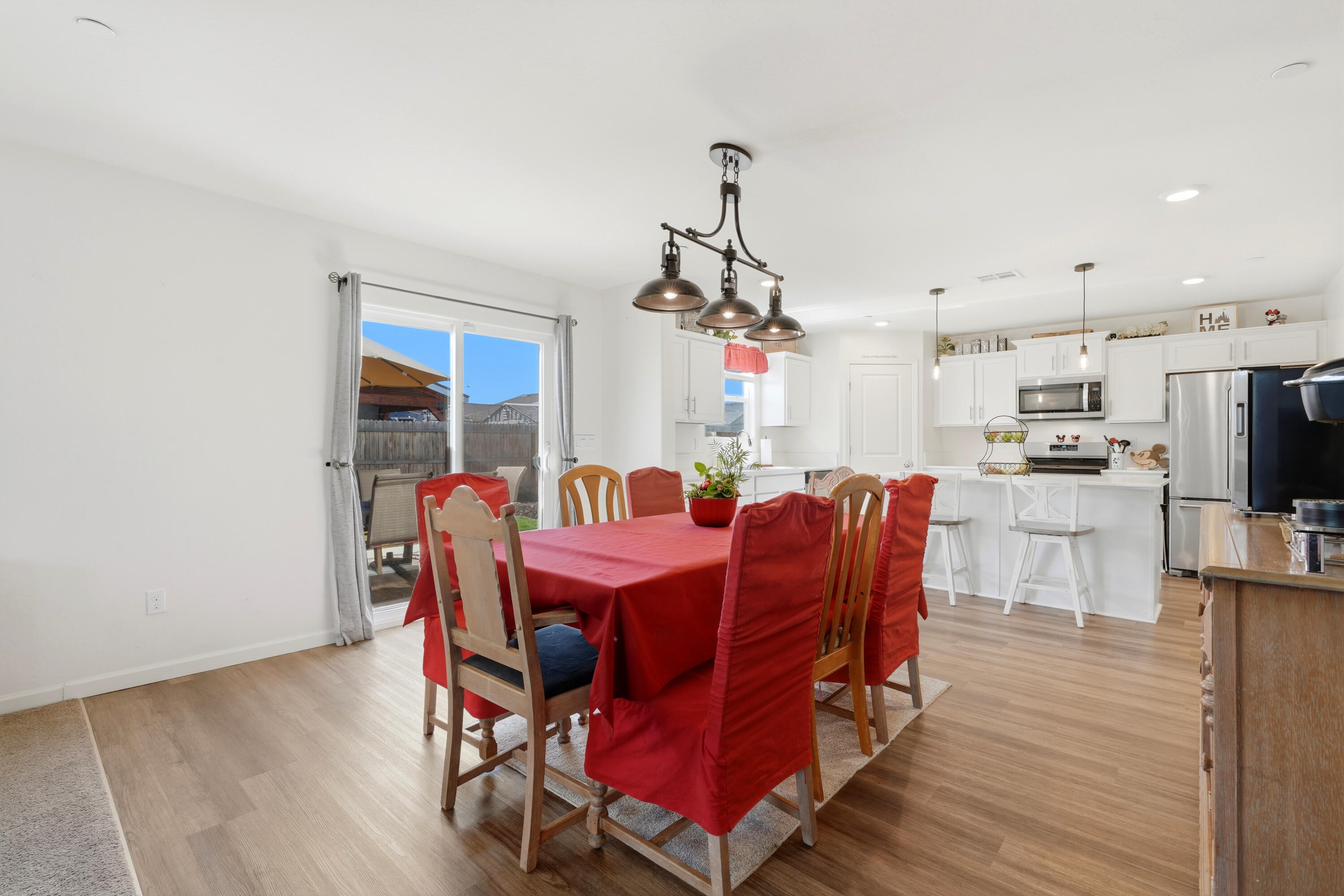 401 River St, Tulare, CA 93274