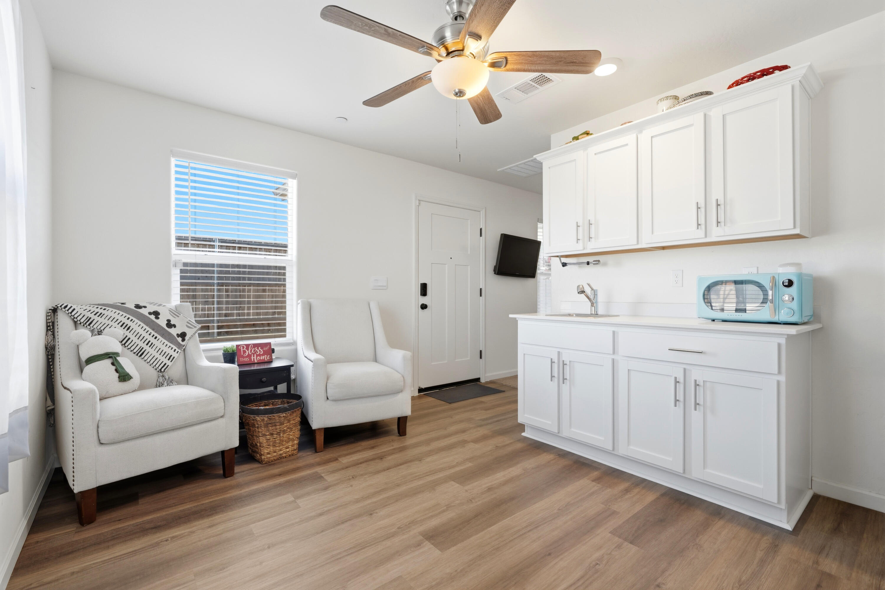 401 River St, Tulare, CA 93274