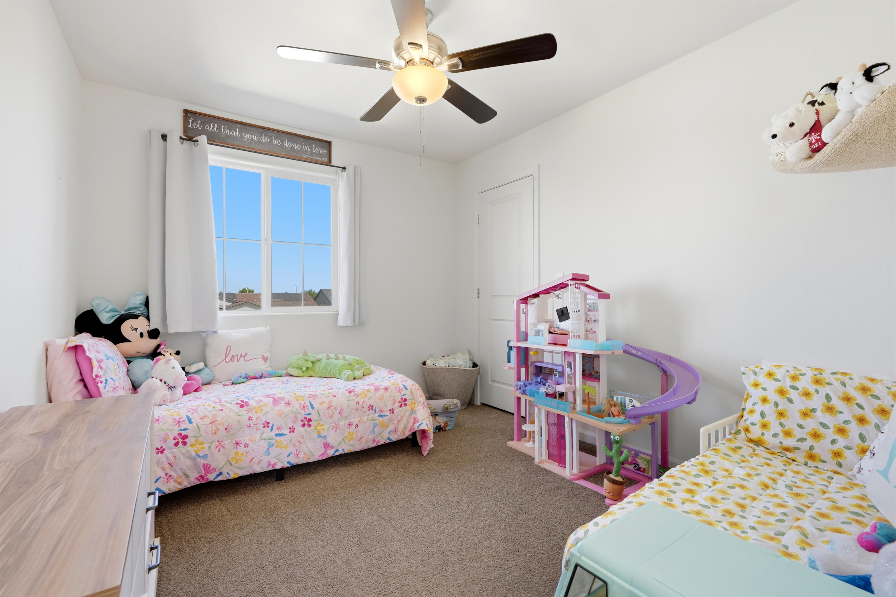 401 River St, Tulare, CA 93274