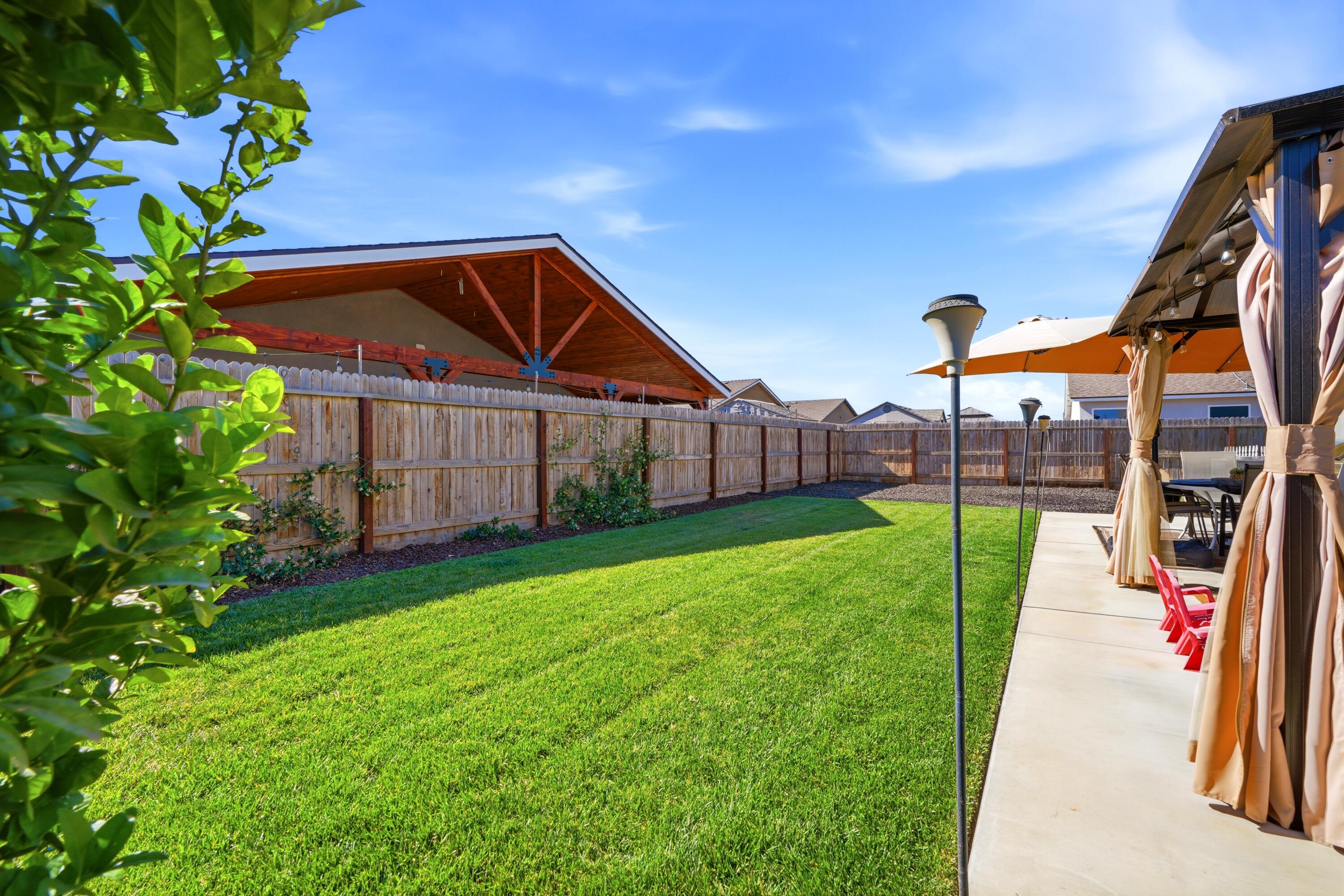 401 River St, Tulare, CA 93274