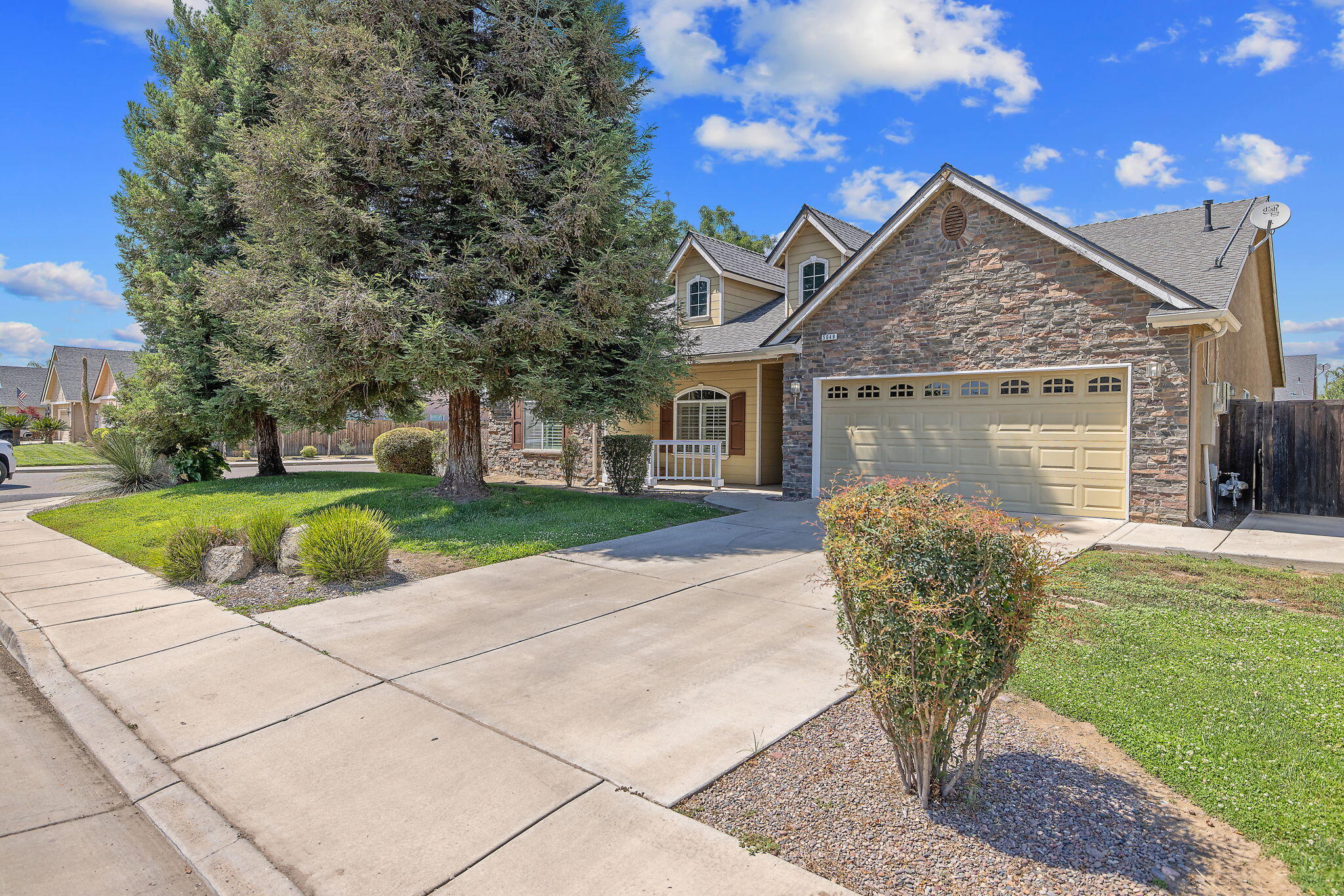 5048 W Wren Ave, Visalia, CA 93291