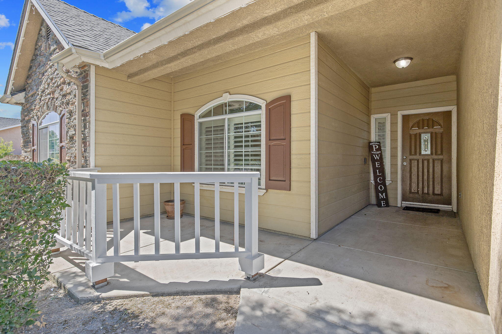 5048 W Wren Ave, Visalia, CA 93291