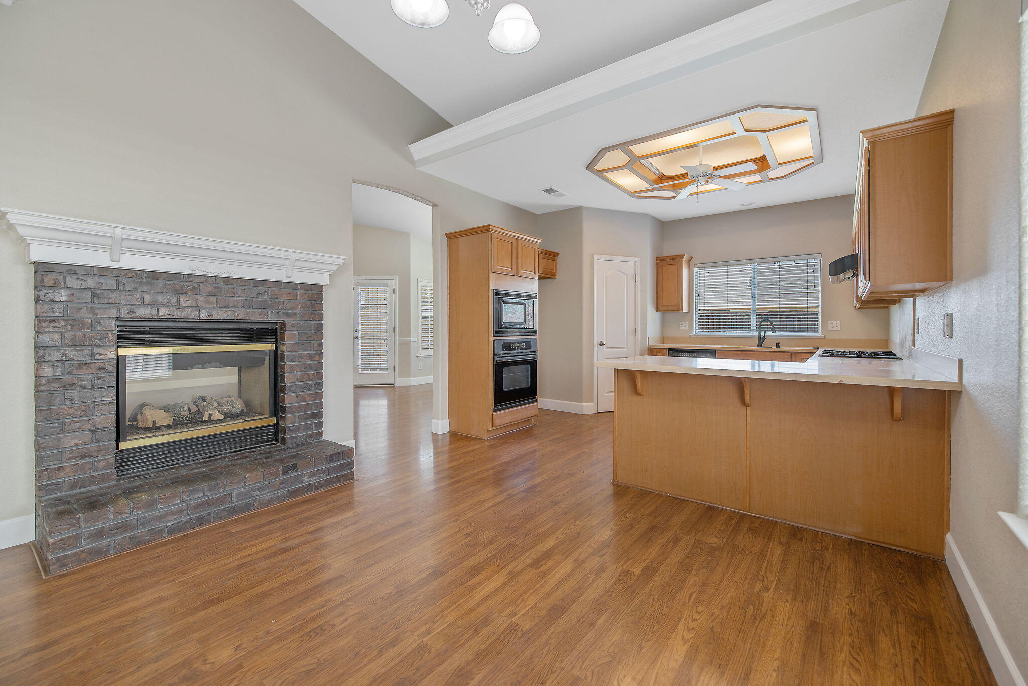 5048 W Wren Ave, Visalia, CA 93291