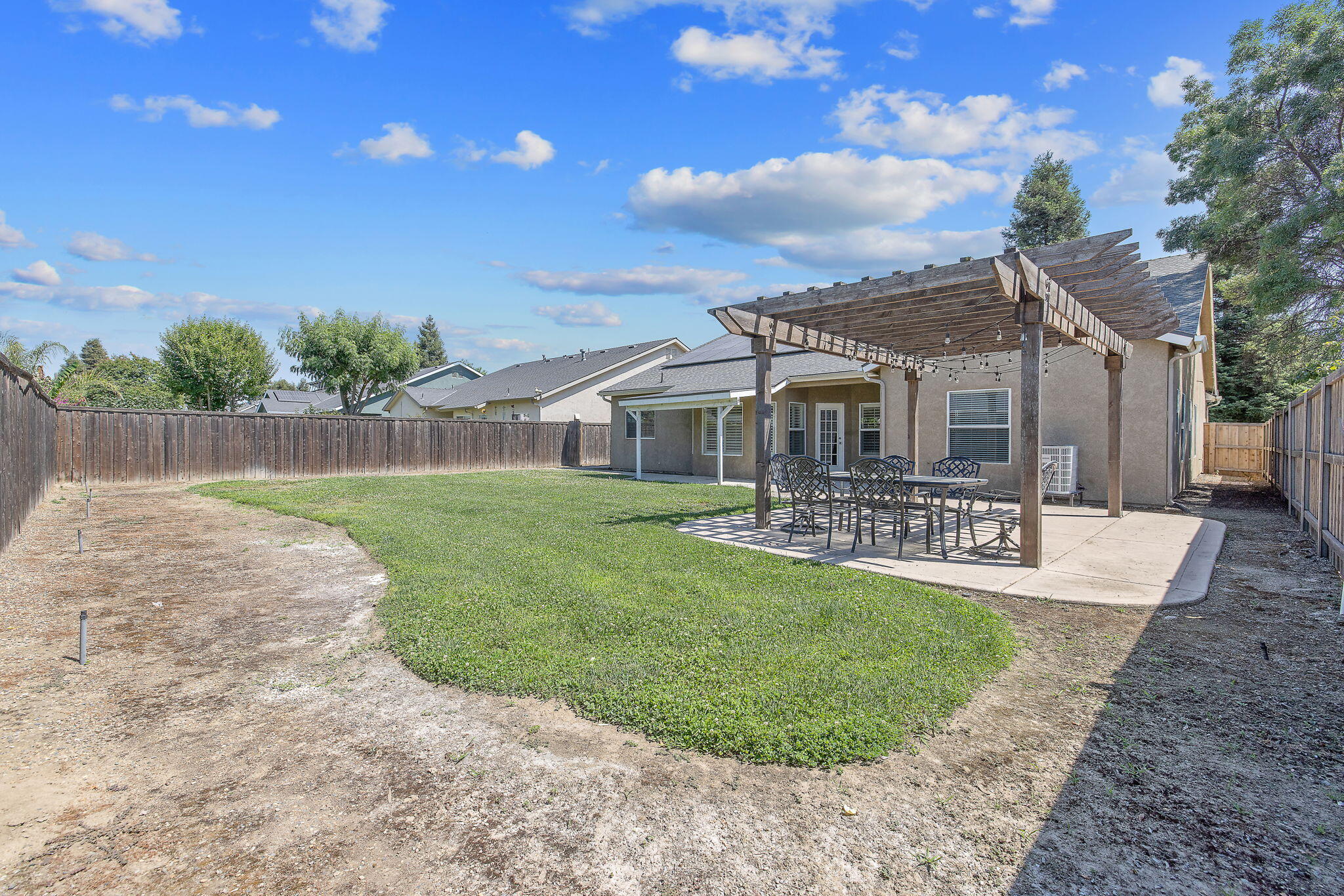 5048 W Wren Ave, Visalia, CA 93291