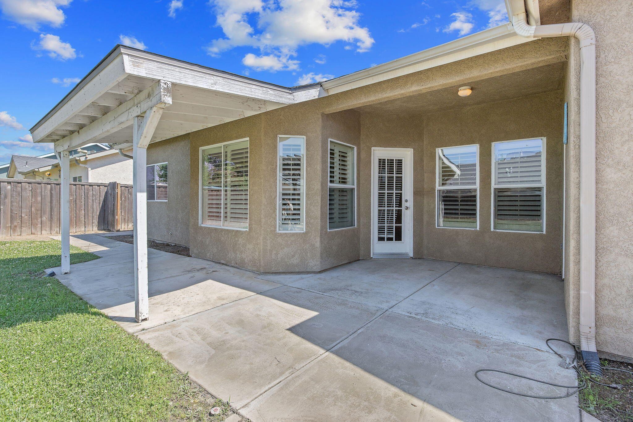 5048 W Wren Ave, Visalia, CA 93291