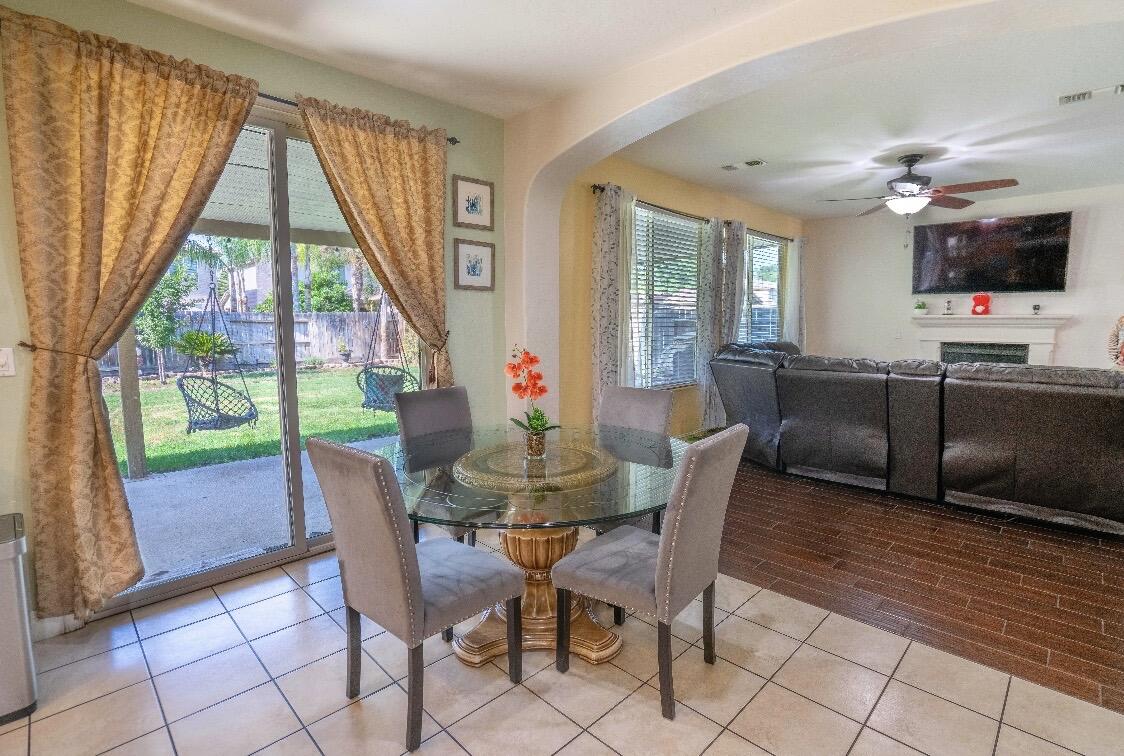 2954 W Delta Ave, Visalia, CA 93291