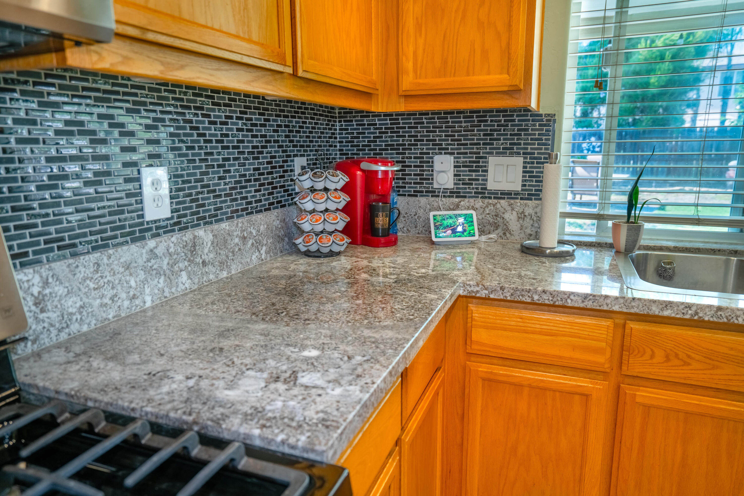 2954 W Delta Ave, Visalia, CA 93291