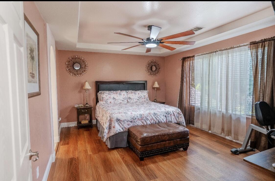 2954 W Delta Ave, Visalia, CA 93291