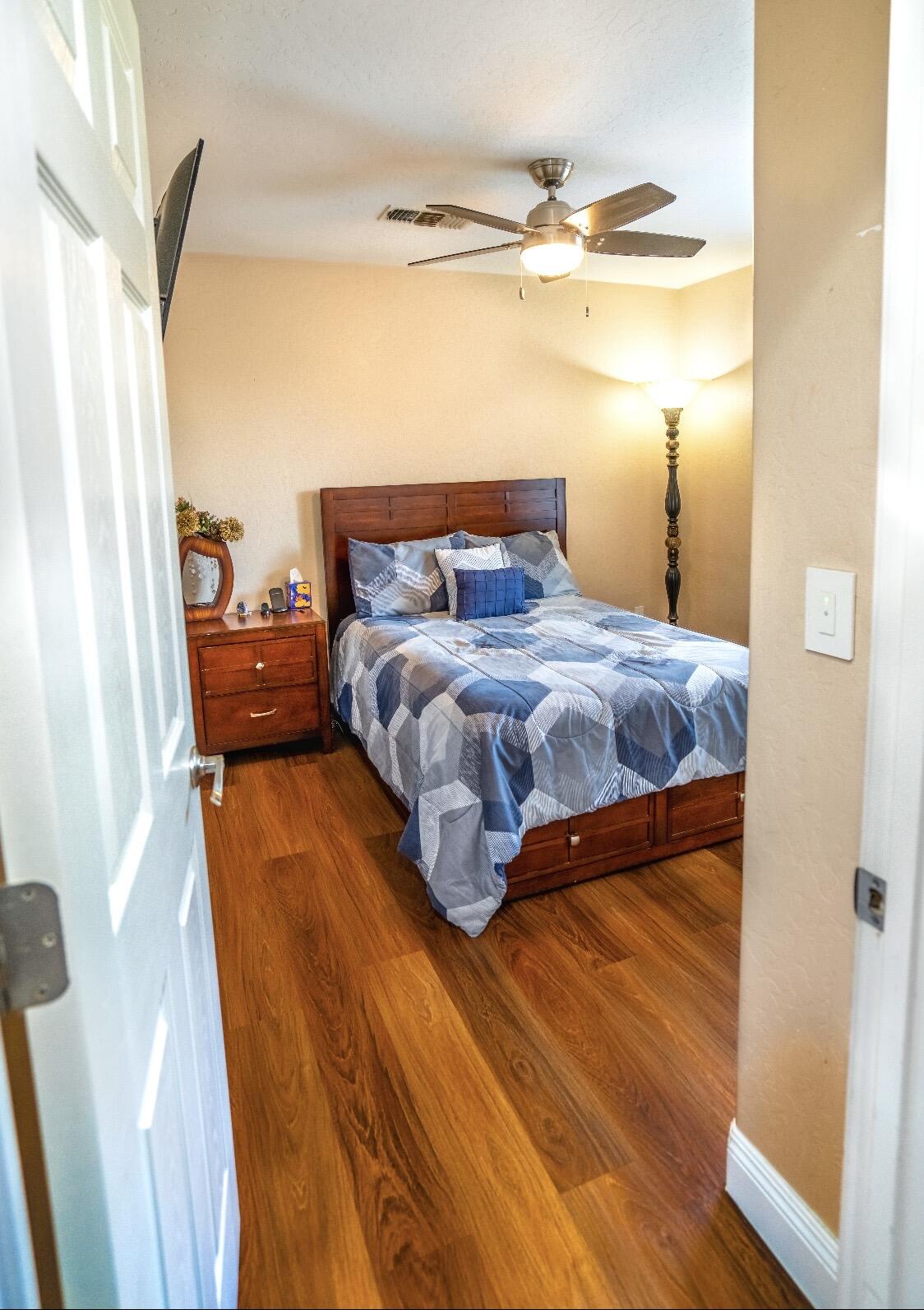 2954 W Delta Ave, Visalia, CA 93291