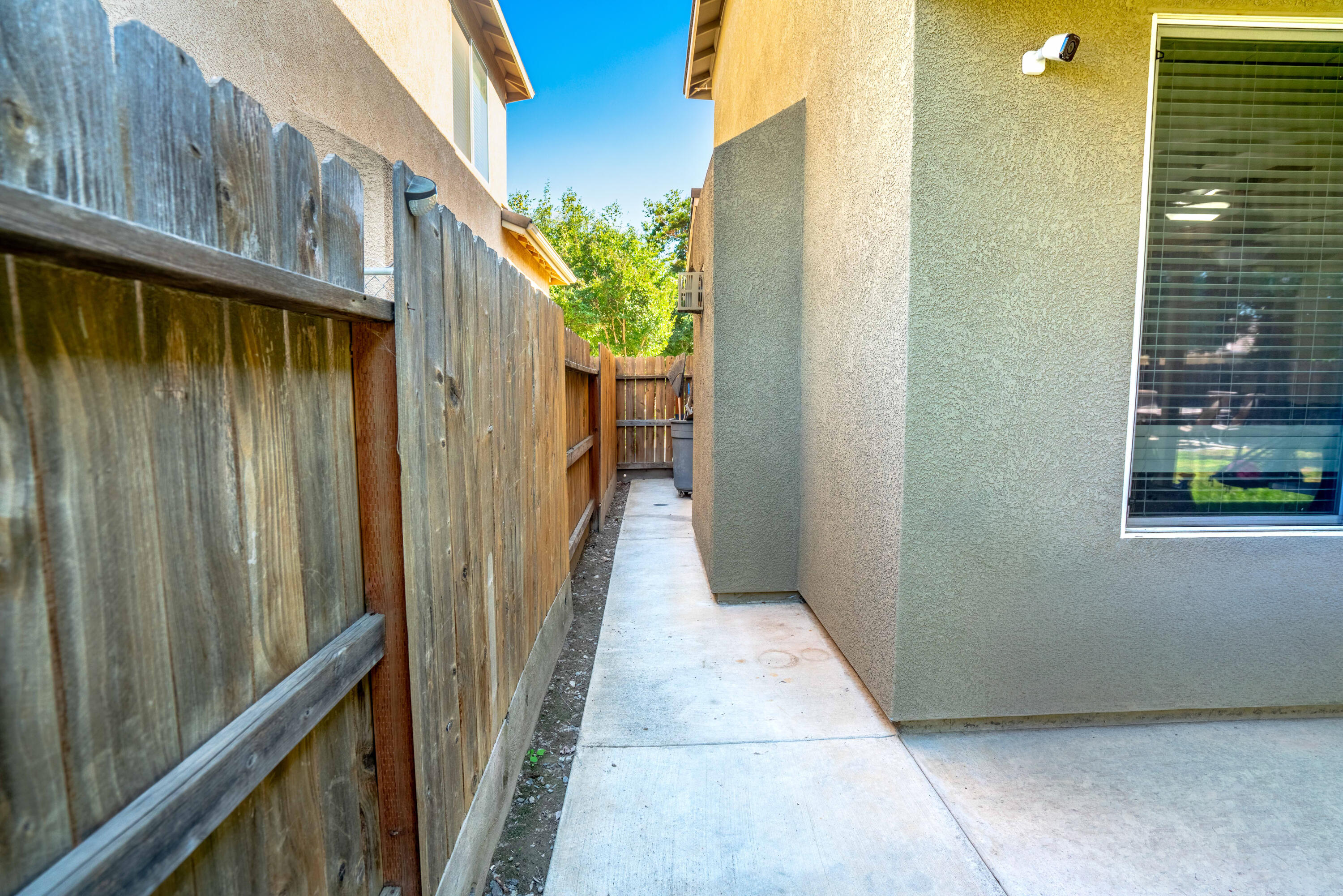 2954 W Delta Ave, Visalia, CA 93291