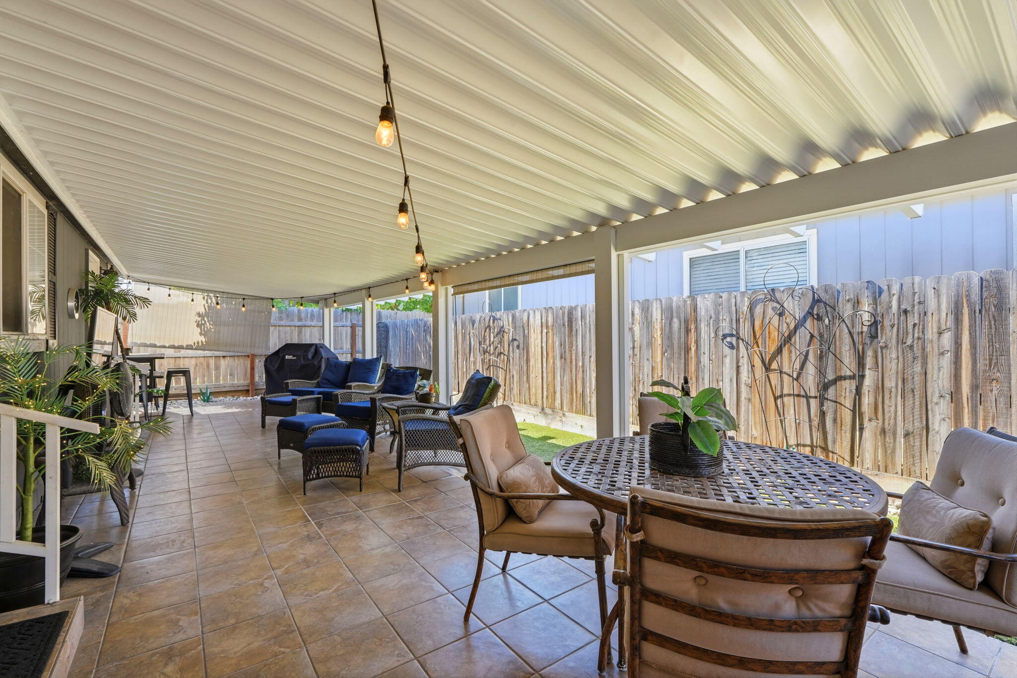 4715 S Verde Vista St, Visalia, CA 93277