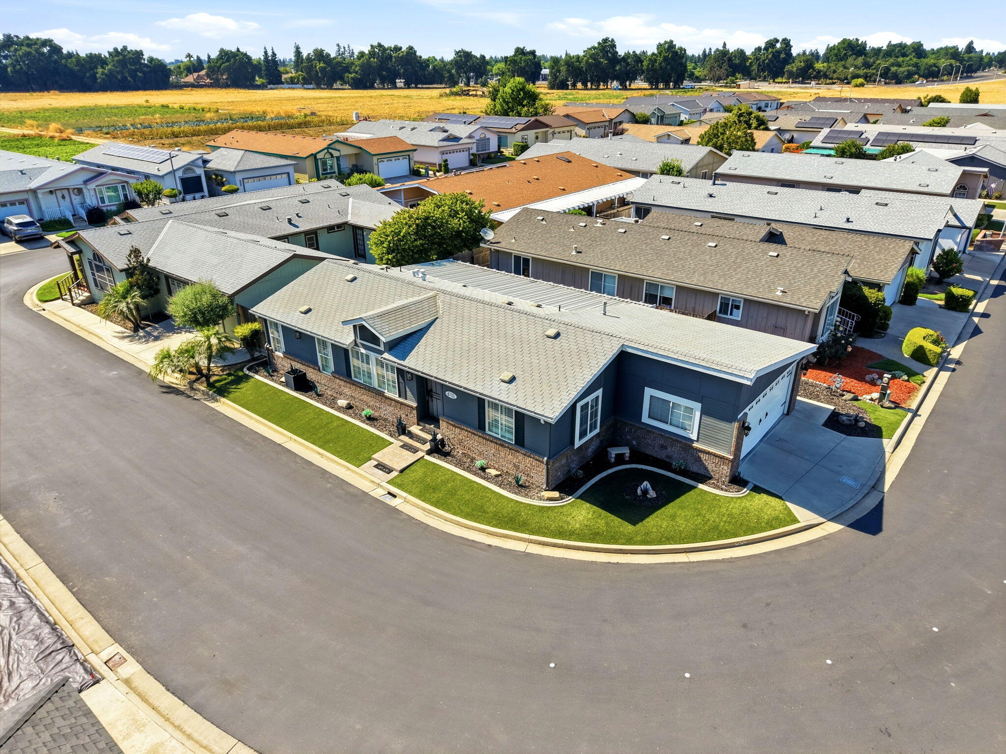 4715 S Verde Vista St, Visalia, CA 93277