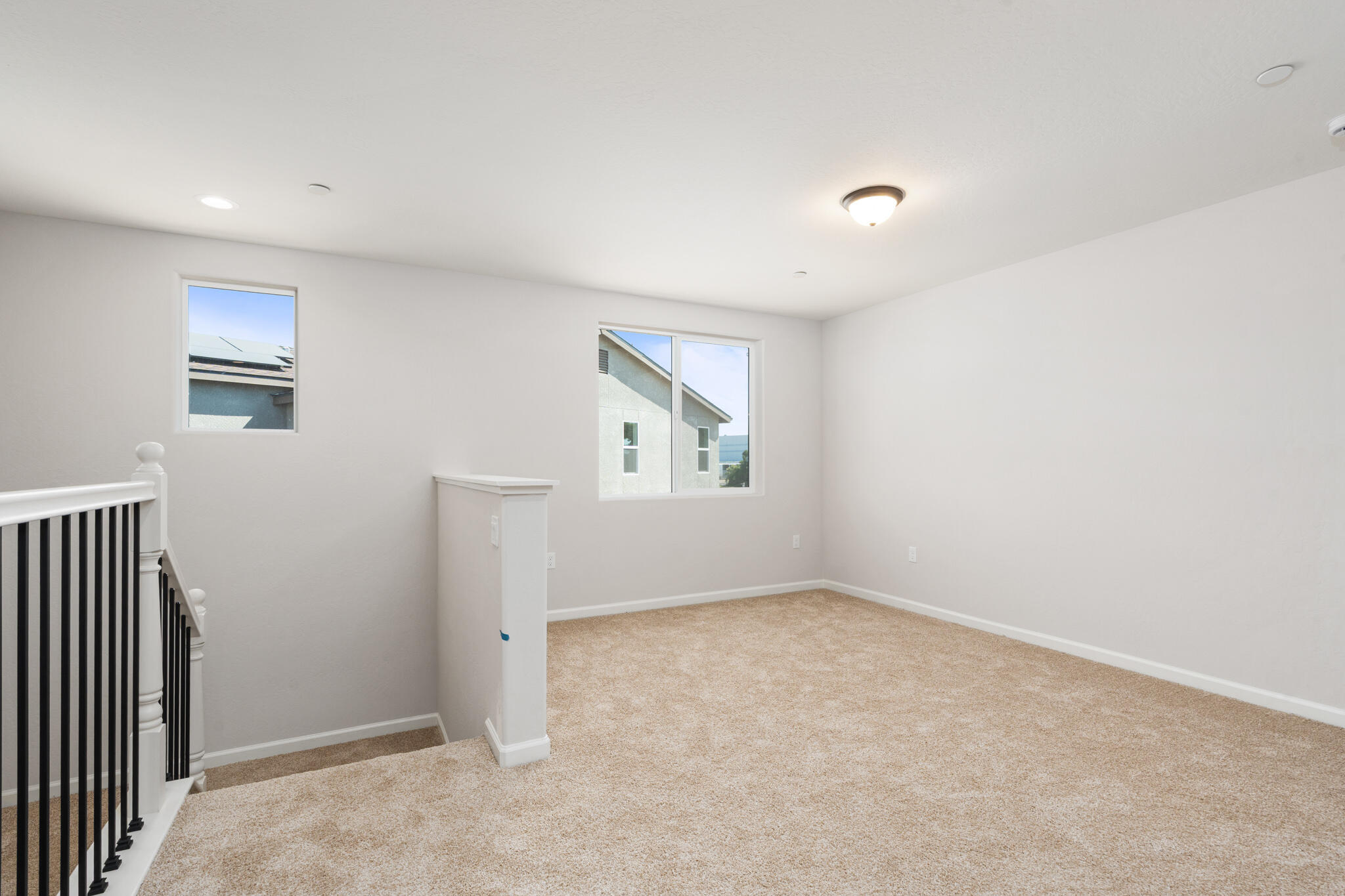 684 S Plum St, Dinuba, CA 93618
