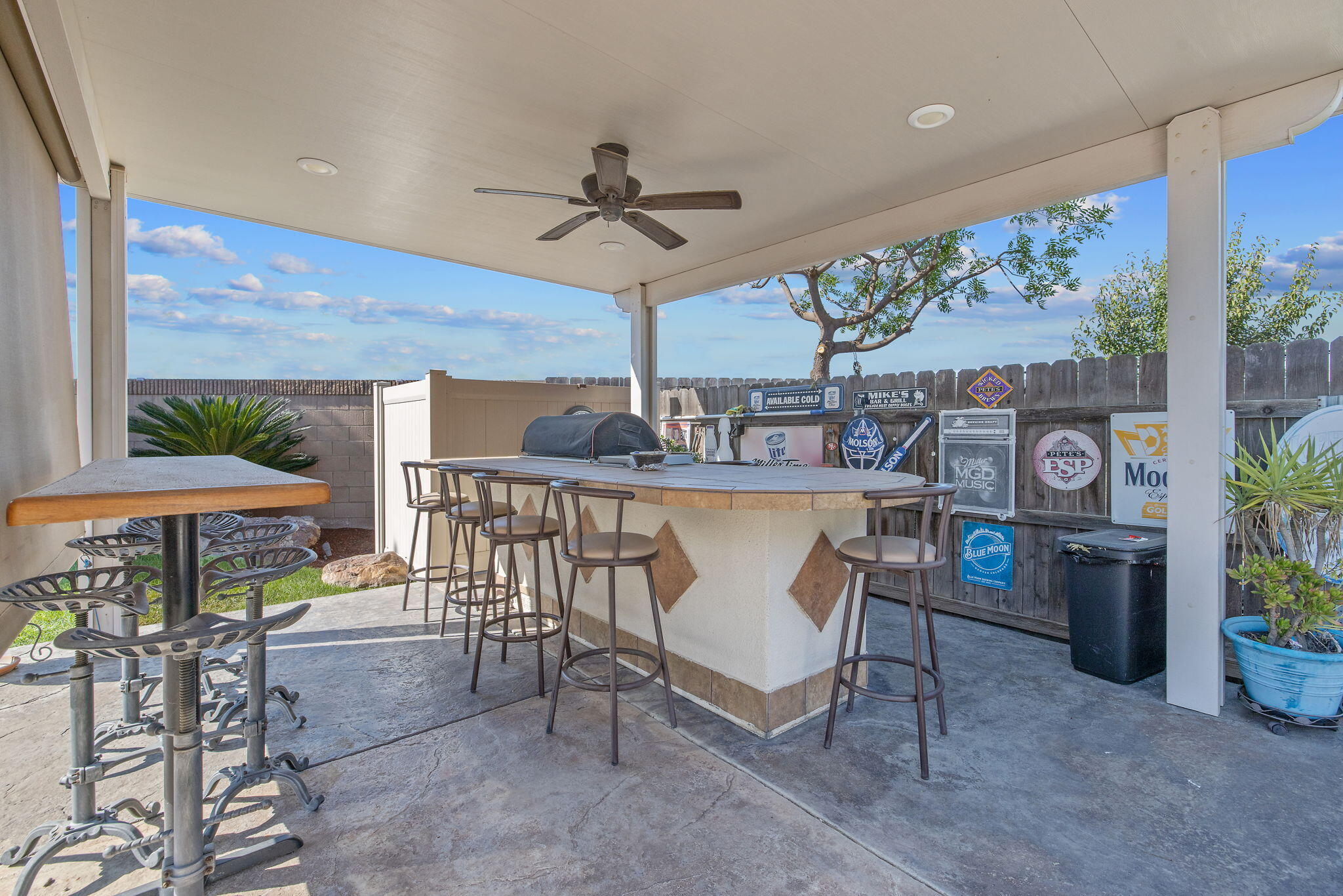 382 Hemmingway Ct, Tulare, CA 93274