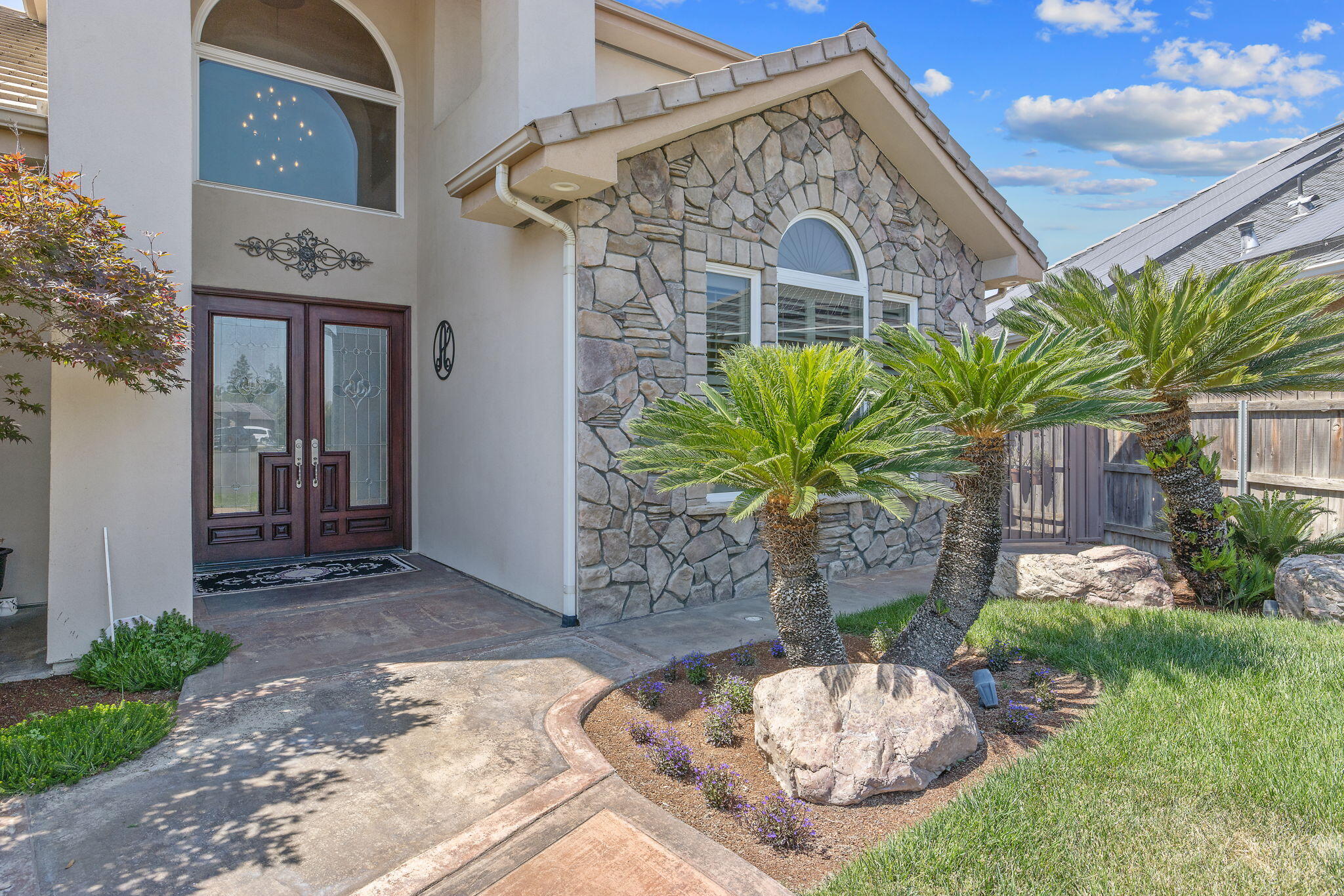 382 Hemmingway Ct, Tulare, CA 93274