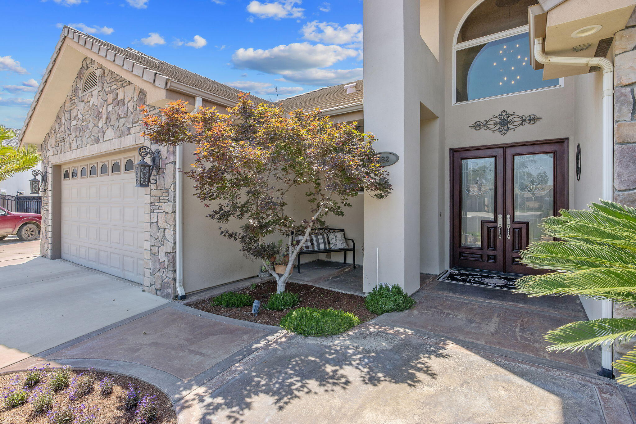382 Hemmingway Ct, Tulare, CA 93274
