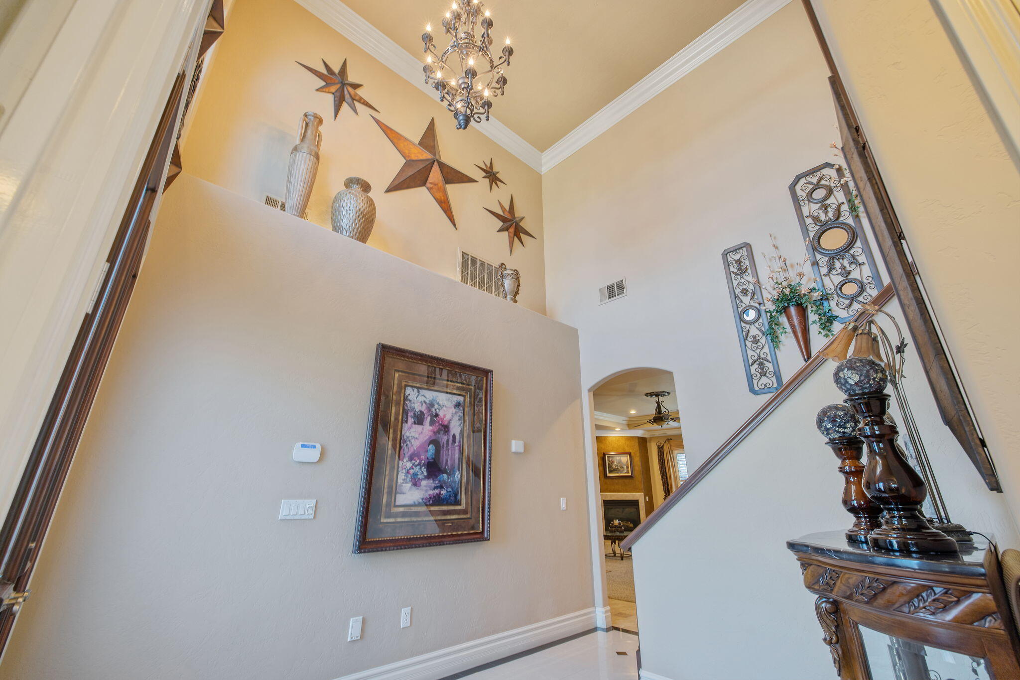 382 Hemmingway Ct, Tulare, CA 93274