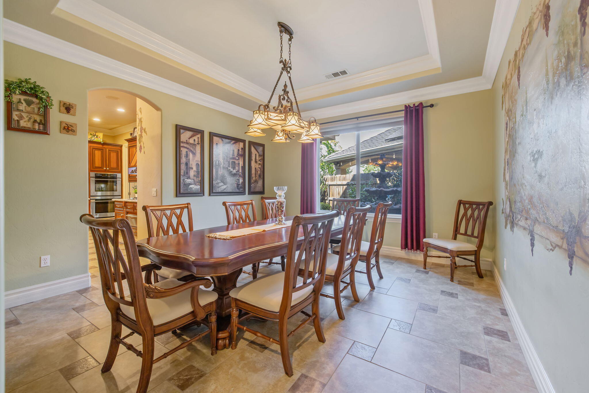 382 Hemmingway Ct, Tulare, CA 93274